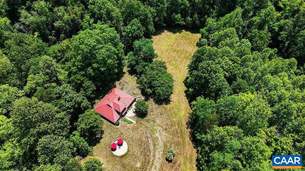 10598 PATRICK HENRY HWY, ROSELAND, Virginia 22967, 3 Bedrooms Bedrooms, ,2 BathroomsBathrooms,Residential,10598 PATRICK HENRY HWY,679679 MLS # 679679 10598 PATRICK HENRY HWY, ROSELAND, Virginia 22967, 3 Bedrooms Bedrooms, ,2 BathroomsBathrooms,Residential,10598 PATRICK HENRY HWY,679679 MLS # 679679