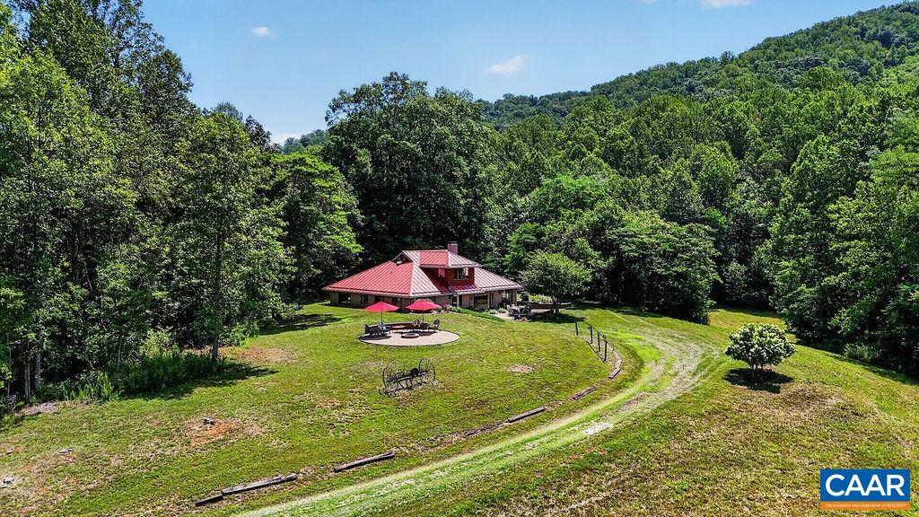 10598 PATRICK HENRY HWY, ROSELAND, Virginia 22967, 3 Bedrooms Bedrooms, ,2 BathroomsBathrooms,Residential,10598 PATRICK HENRY HWY,679679 MLS # 679679 10598 PATRICK HENRY HWY, ROSELAND, Virginia 22967, 3 Bedrooms Bedrooms, ,2 BathroomsBathrooms,Residential,10598 PATRICK HENRY HWY,679679 MLS # 679679