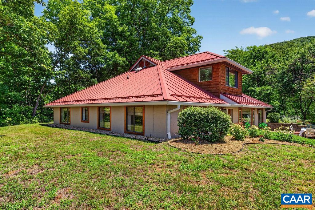 10598 PATRICK HENRY HWY, ROSELAND, Virginia 22967, 3 Bedrooms Bedrooms, ,2 BathroomsBathrooms,Residential,10598 PATRICK HENRY HWY,679679 MLS # 679679 10598 PATRICK HENRY HWY, ROSELAND, Virginia 22967, 3 Bedrooms Bedrooms, ,2 BathroomsBathrooms,Residential,10598 PATRICK HENRY HWY,679679 MLS # 679679