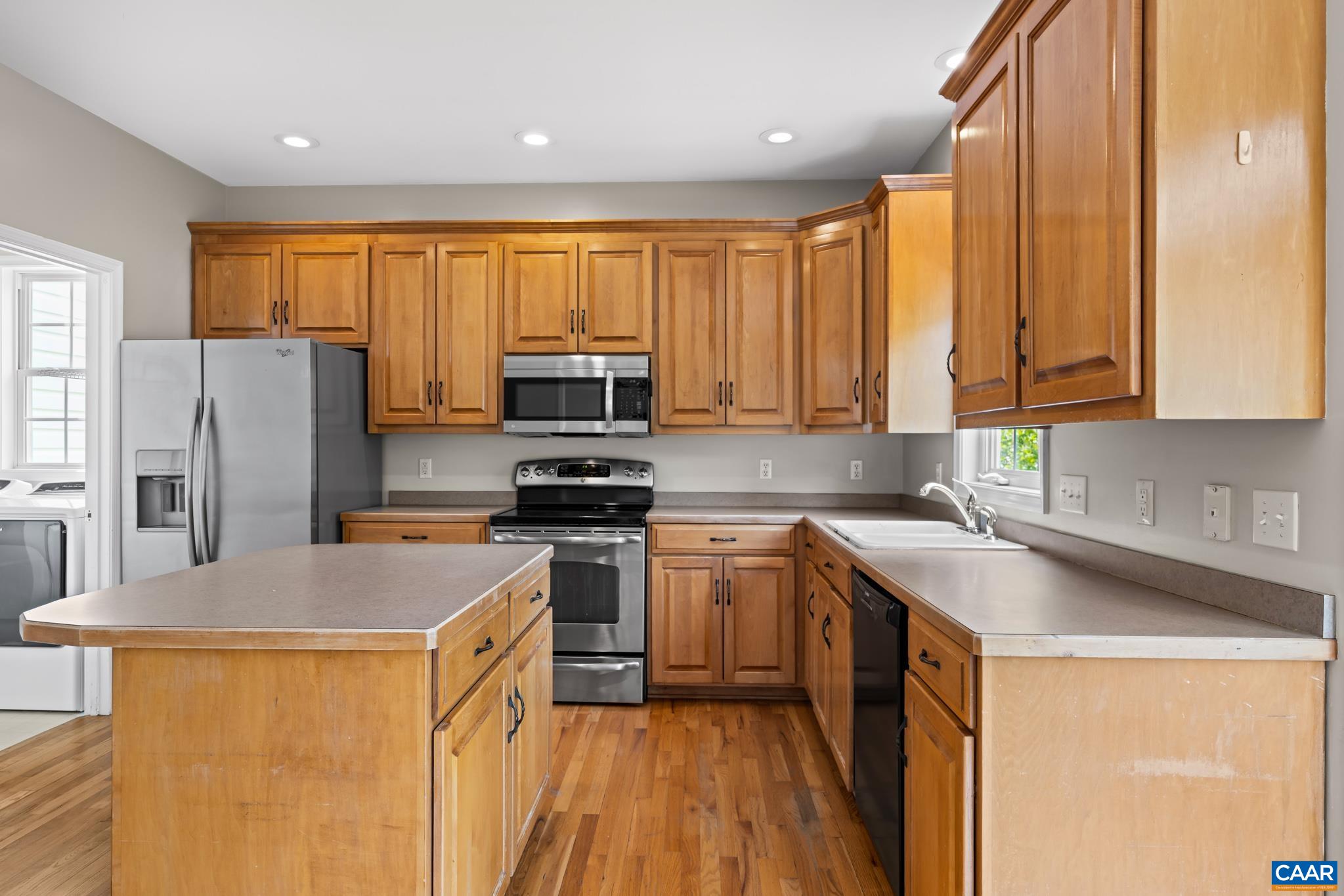 3208 SOUTH CHESTERFIELD CT, CHARLOTTESVILLE, Virginia 22911, 5 Bedrooms Bedrooms, ,3 BathroomsBathrooms,Residential,3208 SOUTH CHESTERFIELD CT,679681 MLS # 679681 3208 SOUTH CHESTERFIELD CT, CHARLOTTESVILLE, Virginia 22911, 5 Bedrooms Bedrooms, ,3 BathroomsBathrooms,Residential,3208 SOUTH CHESTERFIELD CT,679681 MLS # 679681