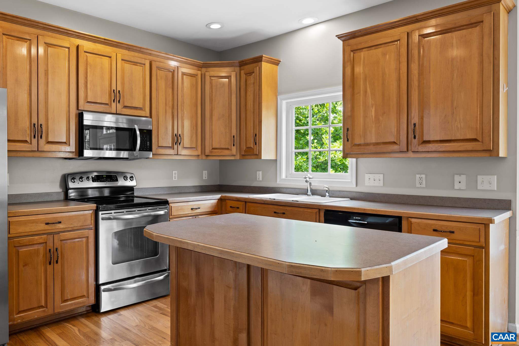 3208 SOUTH CHESTERFIELD CT, CHARLOTTESVILLE, Virginia 22911, 5 Bedrooms Bedrooms, ,3 BathroomsBathrooms,Residential,3208 SOUTH CHESTERFIELD CT,679681 MLS # 679681 3208 SOUTH CHESTERFIELD CT, CHARLOTTESVILLE, Virginia 22911, 5 Bedrooms Bedrooms, ,3 BathroomsBathrooms,Residential,3208 SOUTH CHESTERFIELD CT,679681 MLS # 679681