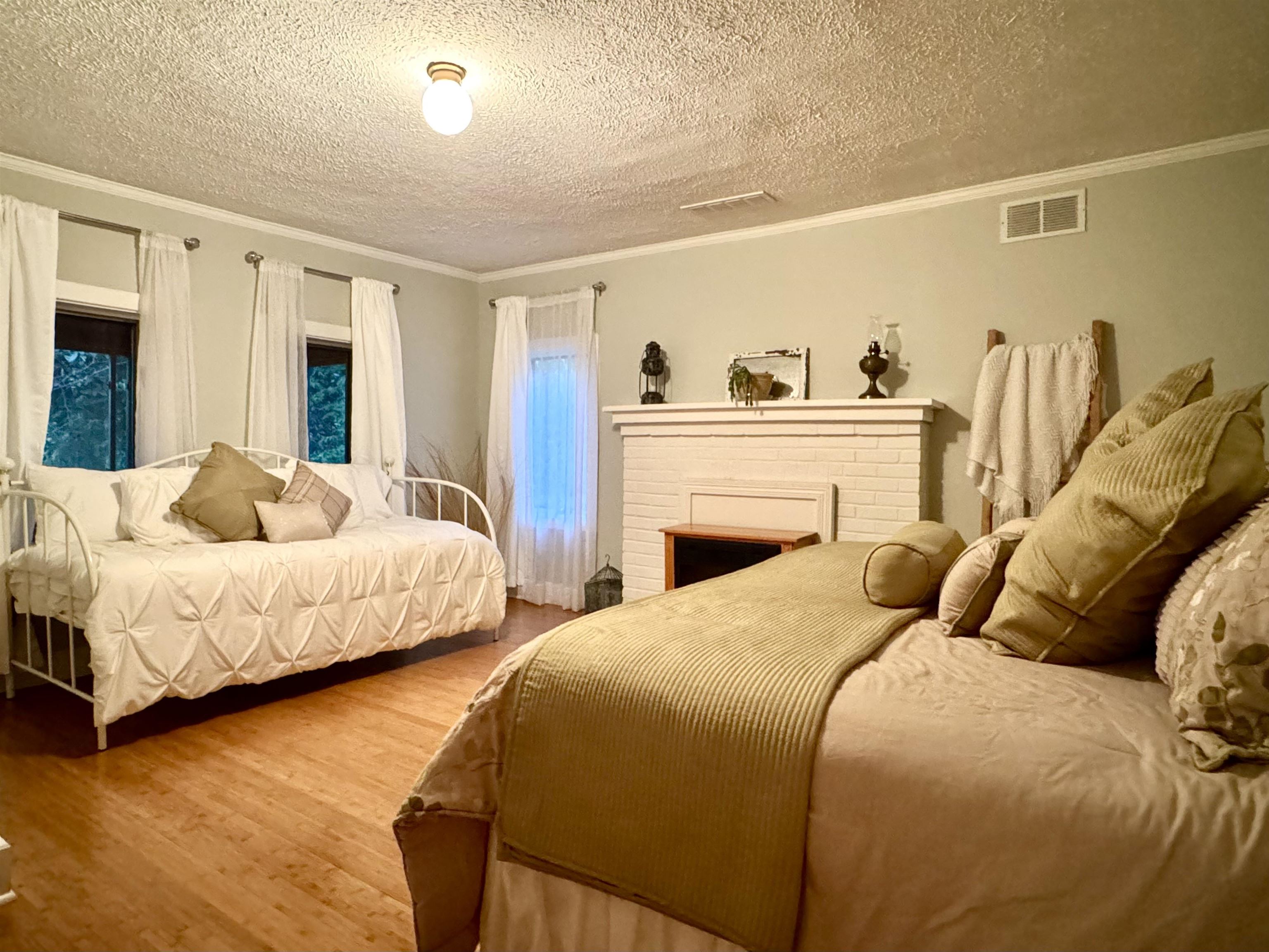 929 BROWNINGS CV, SHIPMAN, Virginia 22971, 5 Bedrooms Bedrooms, ,3 BathroomsBathrooms,Residential,929 BROWNINGS CV,679685 MLS # 679685 929 BROWNINGS CV, SHIPMAN, Virginia 22971, 5 Bedrooms Bedrooms, ,3 BathroomsBathrooms,Residential,929 BROWNINGS CV,679685 MLS # 679685