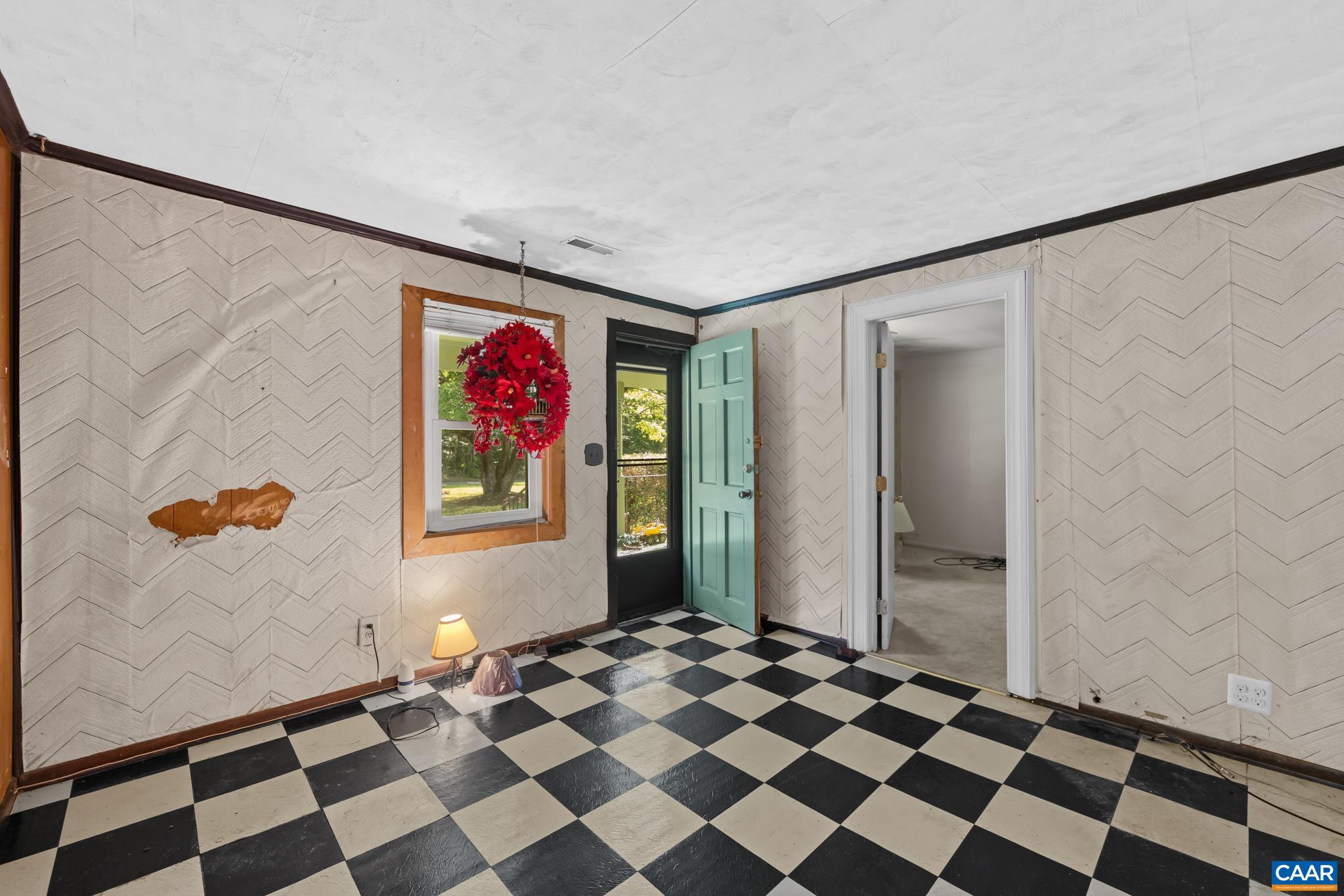 572 MAXFIELD RD, KESWICK, Virginia 22947, 3 Bedrooms Bedrooms, ,2 BathroomsBathrooms,Residential,572 MAXFIELD RD,679686 MLS # 679686 572 MAXFIELD RD, KESWICK, Virginia 22947, 3 Bedrooms Bedrooms, ,2 BathroomsBathrooms,Residential,572 MAXFIELD RD,679686 MLS # 679686