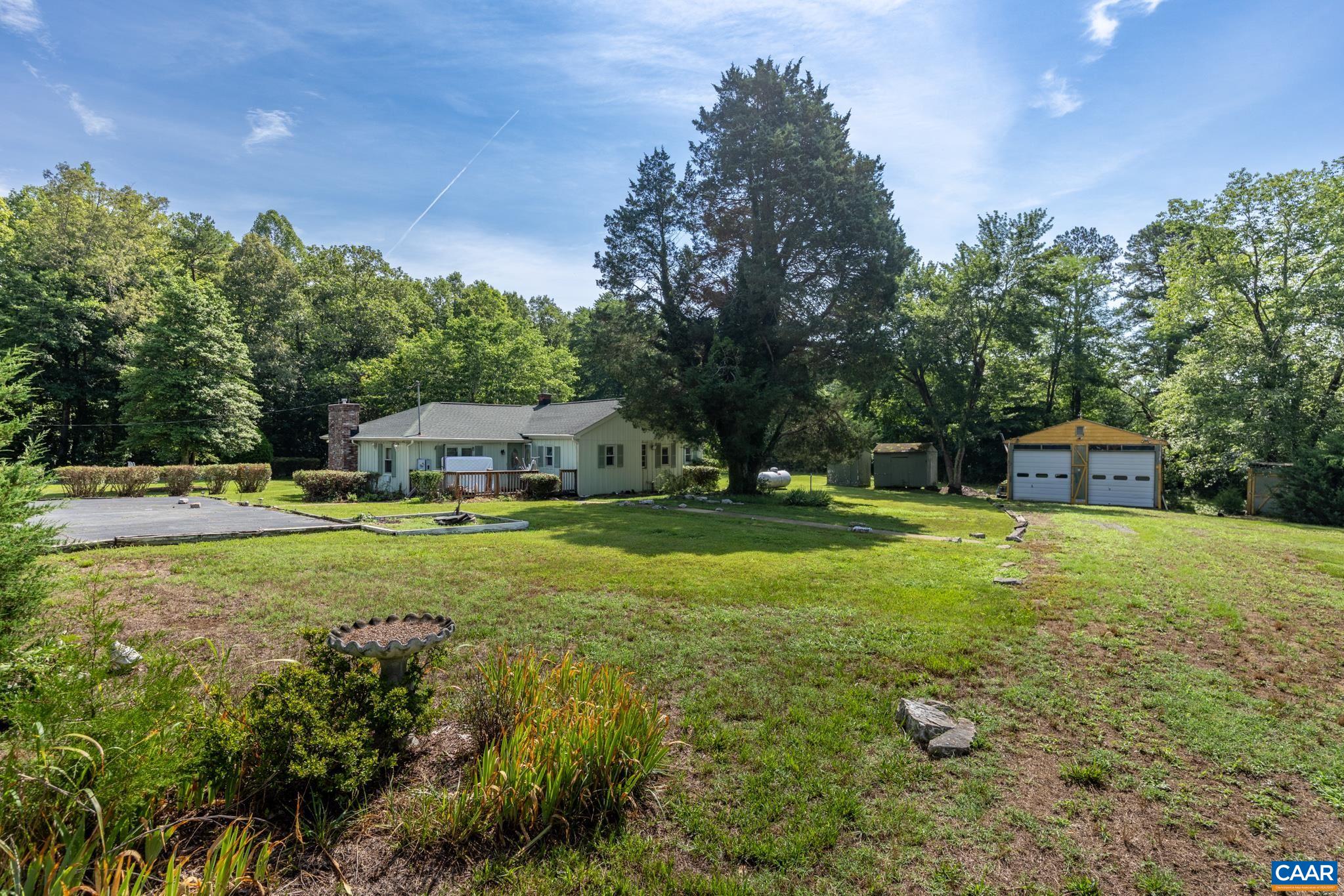 572 MAXFIELD RD, KESWICK, Virginia 22947, 3 Bedrooms Bedrooms, ,2 BathroomsBathrooms,Residential,572 MAXFIELD RD,679686 MLS # 679686 572 MAXFIELD RD, KESWICK, Virginia 22947, 3 Bedrooms Bedrooms, ,2 BathroomsBathrooms,Residential,572 MAXFIELD RD,679686 MLS # 679686