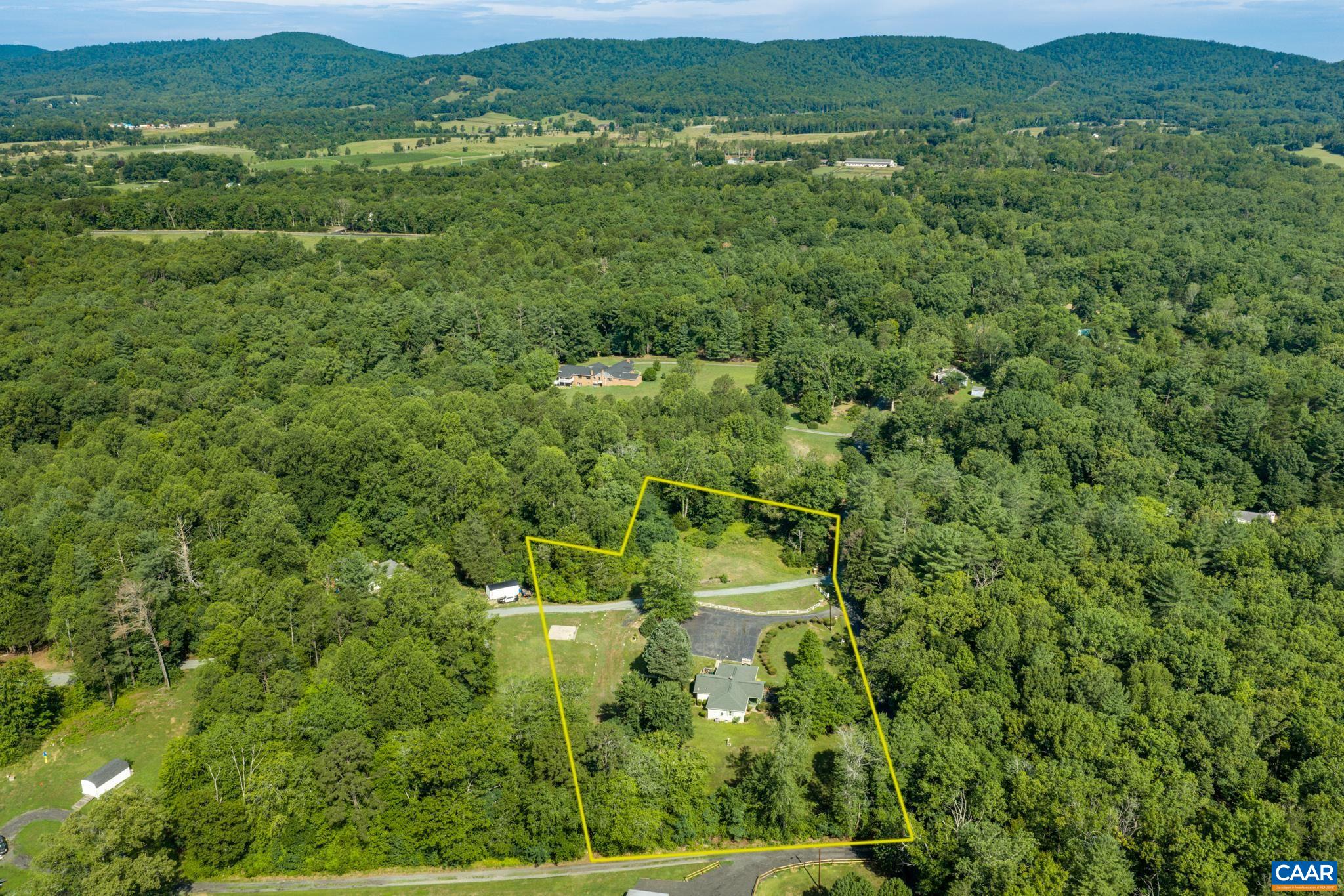 572 MAXFIELD RD, KESWICK, Virginia 22947, 3 Bedrooms Bedrooms, ,2 BathroomsBathrooms,Residential,572 MAXFIELD RD,679686 MLS # 679686 572 MAXFIELD RD, KESWICK, Virginia 22947, 3 Bedrooms Bedrooms, ,2 BathroomsBathrooms,Residential,572 MAXFIELD RD,679686 MLS # 679686