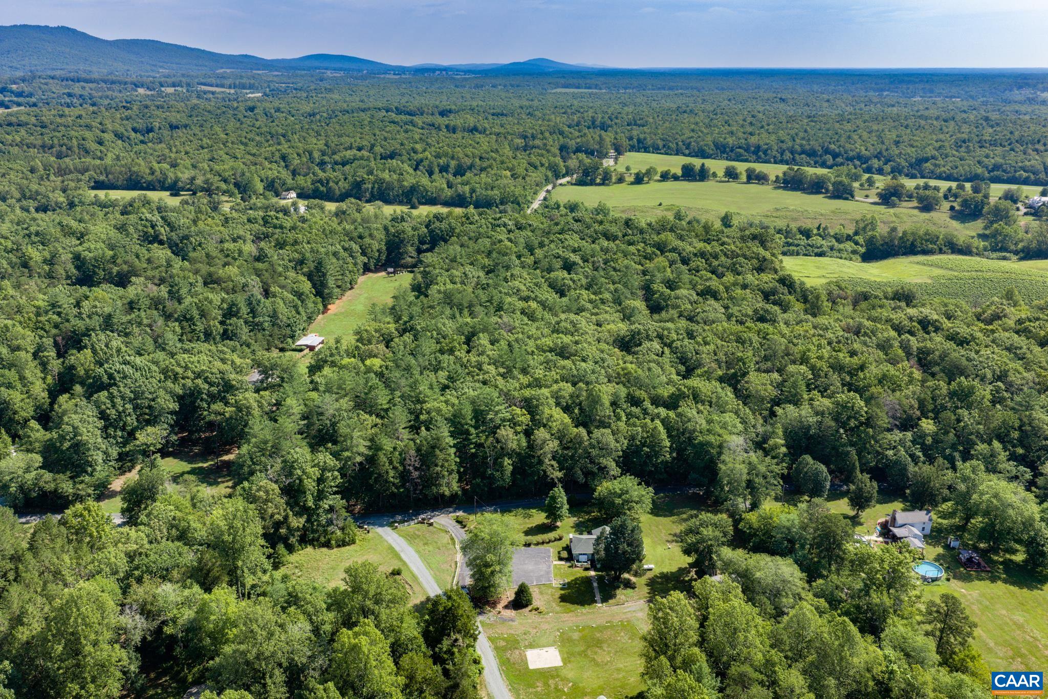 572 MAXFIELD RD, KESWICK, Virginia 22947, 3 Bedrooms Bedrooms, ,2 BathroomsBathrooms,Residential,572 MAXFIELD RD,679686 MLS # 679686 572 MAXFIELD RD, KESWICK, Virginia 22947, 3 Bedrooms Bedrooms, ,2 BathroomsBathrooms,Residential,572 MAXFIELD RD,679686 MLS # 679686