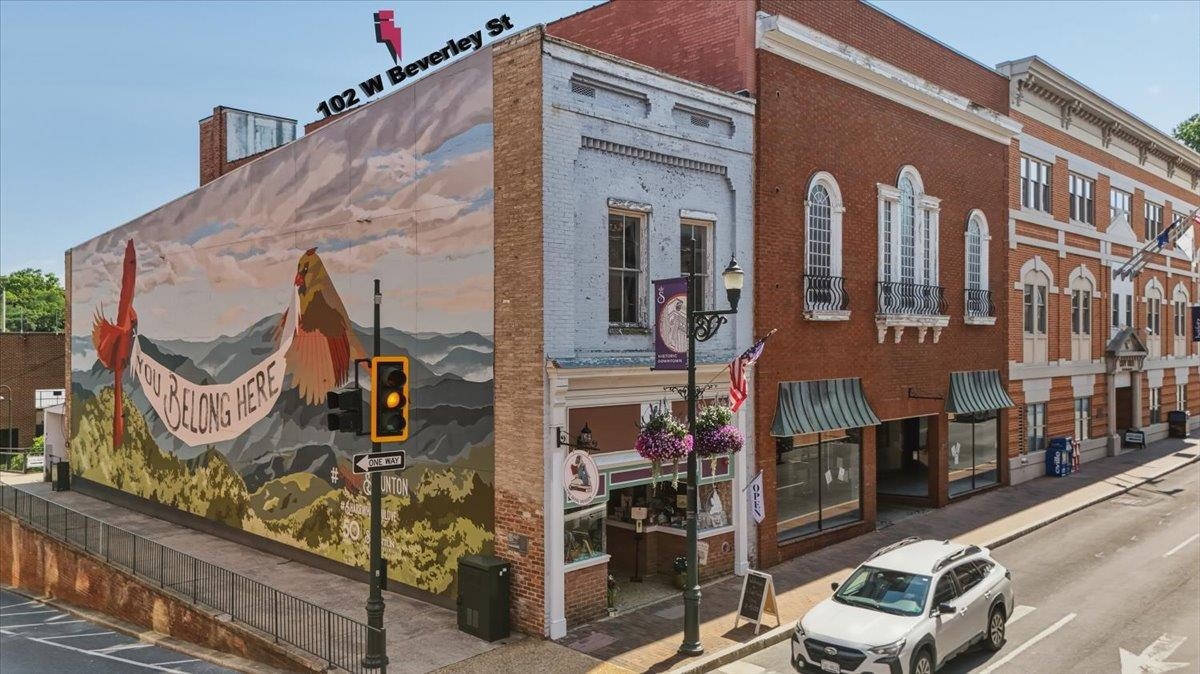 102 W BEVERLEY ST, STAUNTON, Virginia 24401, ,Commercial,102 W BEVERLEY ST,679691 MLS # 679691 102 W BEVERLEY ST, STAUNTON, Virginia 24401, ,Commercial,102 W BEVERLEY ST,679691 MLS # 679691