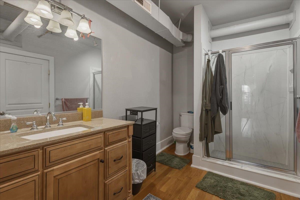 126 W BEVERLEY ST, STAUNTON, Virginia 24401, ,Commercial,126 W BEVERLEY ST,679692 MLS # 679692 126 W BEVERLEY ST, STAUNTON, Virginia 24401, ,Commercial,126 W BEVERLEY ST,679692 MLS # 679692