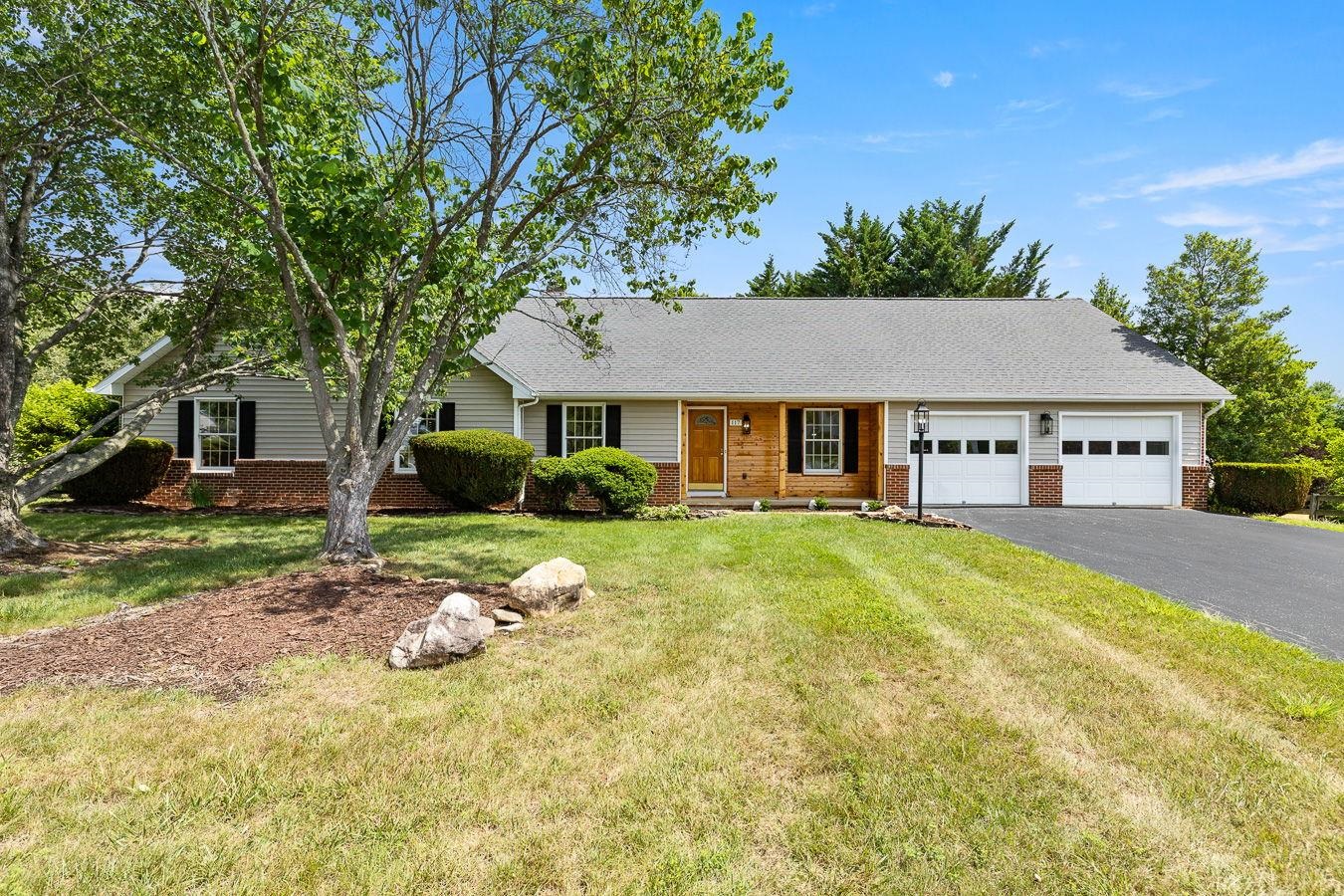 117 YARMOUTH RD, STUARTS DRAFT, Virginia 24477, 4 Bedrooms Bedrooms, ,2 BathroomsBathrooms,Residential,117 YARMOUTH RD,679505 MLS # 679505