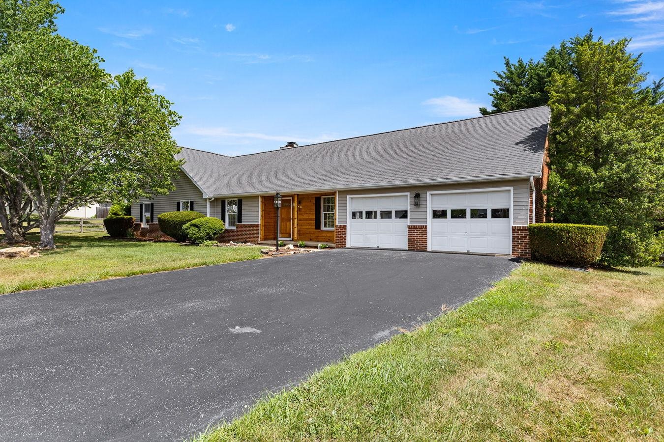 117 YARMOUTH RD, STUARTS DRAFT, Virginia 24477, 4 Bedrooms Bedrooms, ,2 BathroomsBathrooms,Residential,117 YARMOUTH RD,679505 MLS # 679505