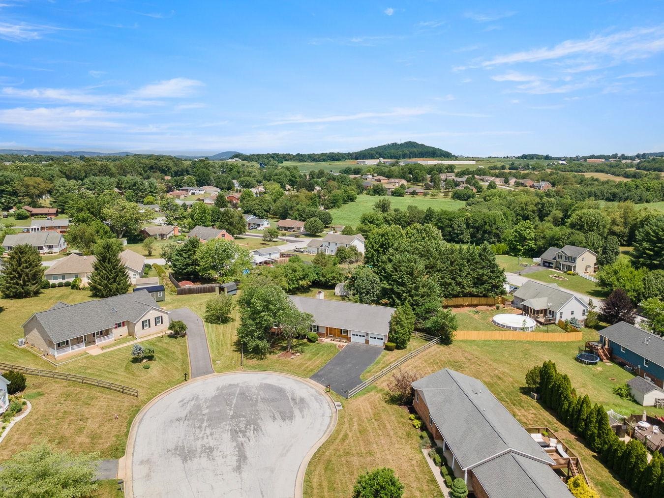 117 YARMOUTH RD, STUARTS DRAFT, Virginia 24477, 4 Bedrooms Bedrooms, ,2 BathroomsBathrooms,Residential,117 YARMOUTH RD,679505 MLS # 679505