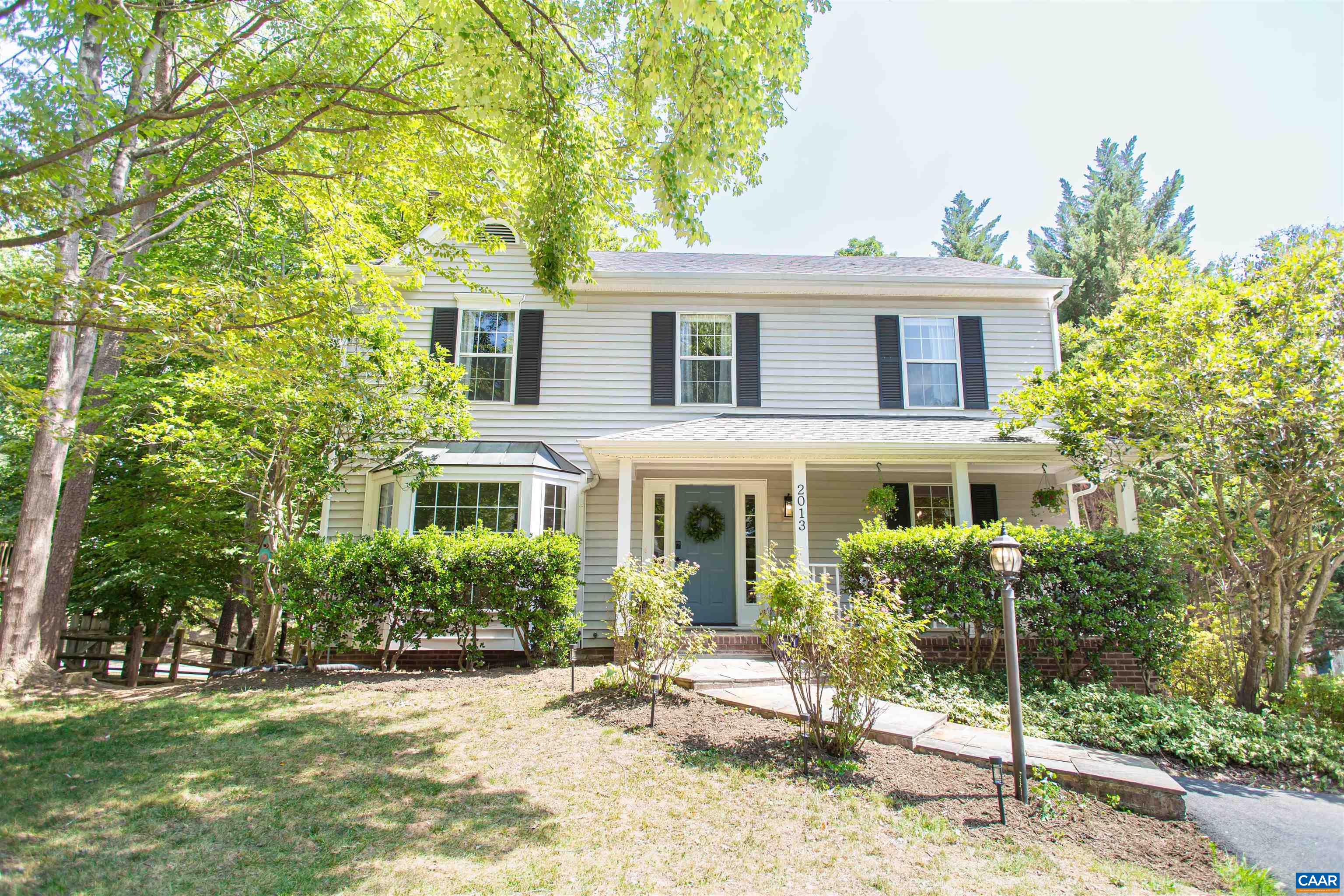 Thank you for visiting 2013 Locke Ln! Thank you for visiting 2013 Locke Ln!