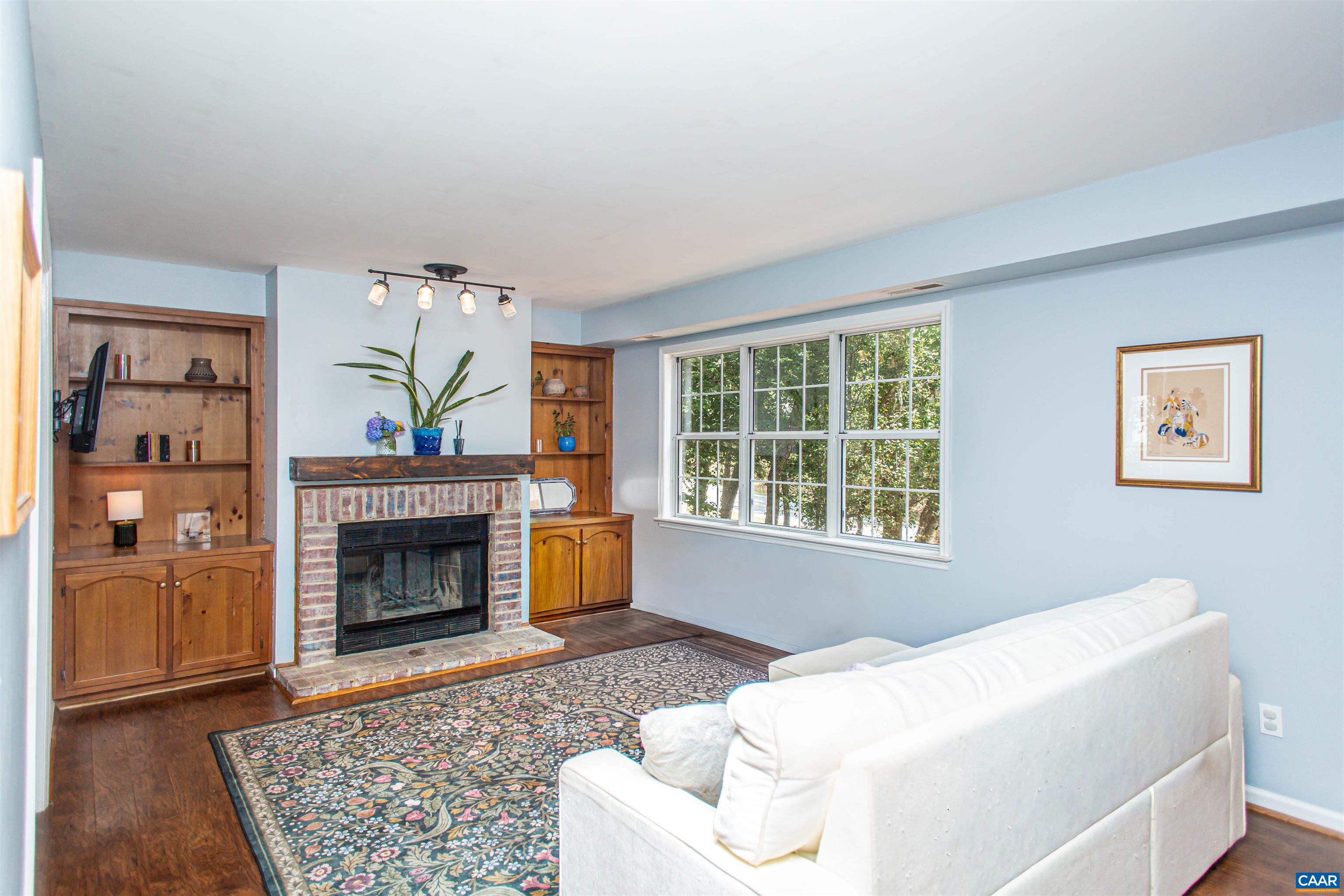 2013 LOCKE LN, CHARLOTTESVILLE, Virginia 22911, 4 Bedrooms Bedrooms, ,2 BathroomsBathrooms,Residential,2013 LOCKE LN,679522 MLS # 679522 2013 LOCKE LN, CHARLOTTESVILLE, Virginia 22911, 4 Bedrooms Bedrooms, ,2 BathroomsBathrooms,Residential,2013 LOCKE LN,679522 MLS # 679522