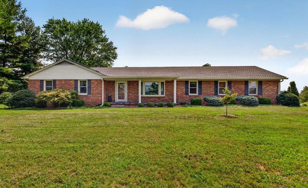 120 TRINITY POINT RD, SWOOPE, Virginia 24479, 3 Bedrooms Bedrooms, ,3 BathroomsBathrooms,Residential,120 TRINITY POINT RD,679687 MLS # 679687 120 TRINITY POINT RD, SWOOPE, Virginia 24479, 3 Bedrooms Bedrooms, ,3 BathroomsBathrooms,Residential,120 TRINITY POINT RD,679687 MLS # 679687