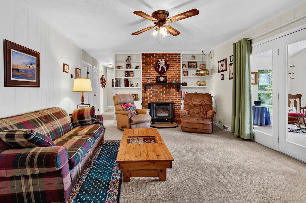 120 TRINITY POINT RD, SWOOPE, Virginia 24479, 3 Bedrooms Bedrooms, ,3 BathroomsBathrooms,Residential,120 TRINITY POINT RD,679687 MLS # 679687 120 TRINITY POINT RD, SWOOPE, Virginia 24479, 3 Bedrooms Bedrooms, ,3 BathroomsBathrooms,Residential,120 TRINITY POINT RD,679687 MLS # 679687