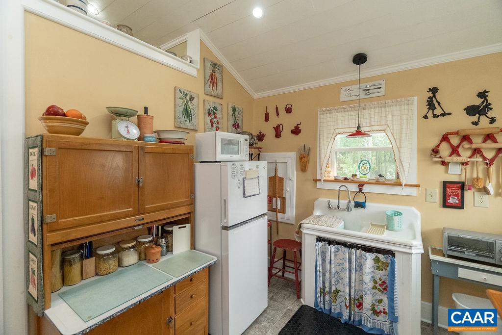 137 JEFFAL LN, SCOTTSVILLE, Virginia 24590, 1 Bedroom Bedrooms, ,1 BathroomBathrooms,Residential,137 JEFFAL LN,679688 MLS # 679688 137 JEFFAL LN, SCOTTSVILLE, Virginia 24590, 1 Bedroom Bedrooms, ,1 BathroomBathrooms,Residential,137 JEFFAL LN,679688 MLS # 679688
