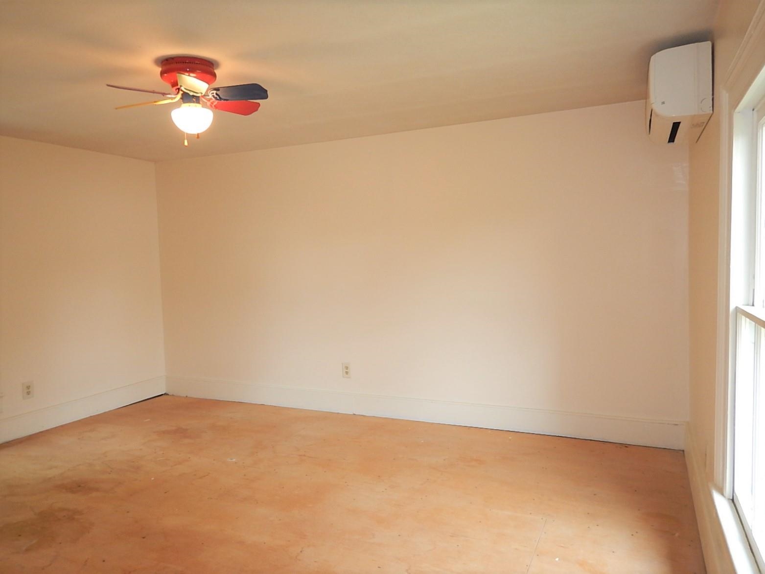 3615 MIDDLEBROOK VILLAGE RD, MIDDLEBROOK, Virginia 24459, 4 Bedrooms Bedrooms, ,1 BathroomBathrooms,Residential,3615 MIDDLEBROOK VILLAGE RD,679689 MLS # 679689 3615 MIDDLEBROOK VILLAGE RD, MIDDLEBROOK, Virginia 24459, 4 Bedrooms Bedrooms, ,1 BathroomBathrooms,Residential,3615 MIDDLEBROOK VILLAGE RD,679689 MLS # 679689