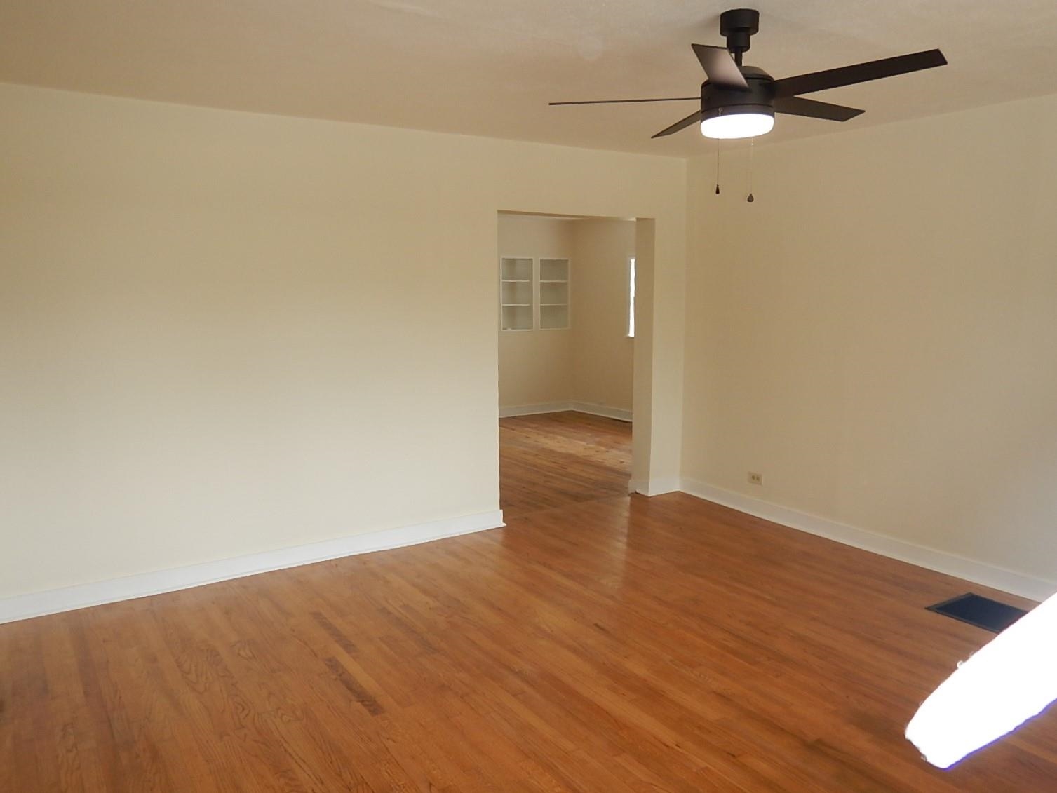 3615 MIDDLEBROOK VILLAGE RD, MIDDLEBROOK, Virginia 24459, 4 Bedrooms Bedrooms, ,1 BathroomBathrooms,Residential,3615 MIDDLEBROOK VILLAGE RD,679689 MLS # 679689 3615 MIDDLEBROOK VILLAGE RD, MIDDLEBROOK, Virginia 24459, 4 Bedrooms Bedrooms, ,1 BathroomBathrooms,Residential,3615 MIDDLEBROOK VILLAGE RD,679689 MLS # 679689