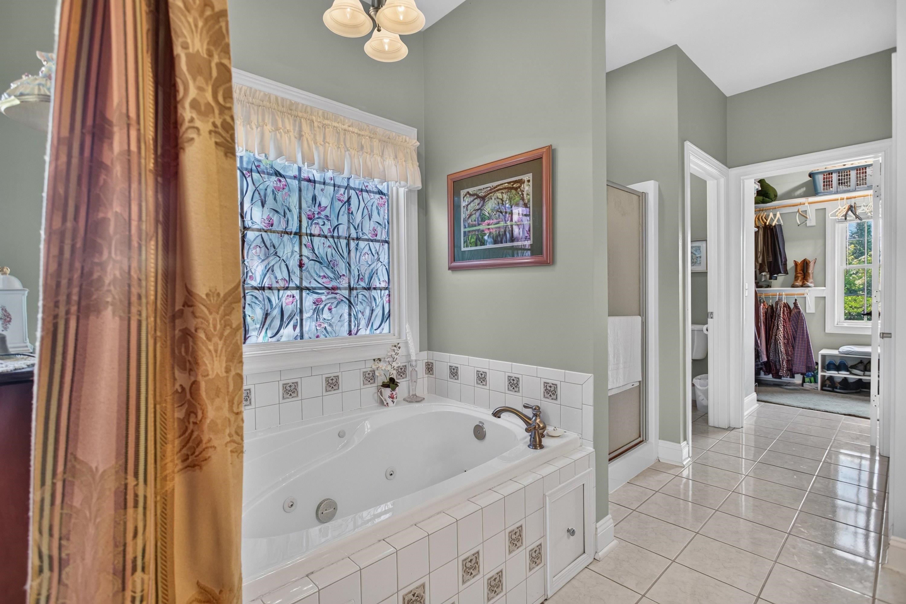 242 KENSINGTON DR, ELKTON, Virginia 22827, 3 Bedrooms Bedrooms, ,3 BathroomsBathrooms,Residential,242 KENSINGTON DR,679695 MLS # 679695 242 KENSINGTON DR, ELKTON, Virginia 22827, 3 Bedrooms Bedrooms, ,3 BathroomsBathrooms,Residential,242 KENSINGTON DR,679695 MLS # 679695