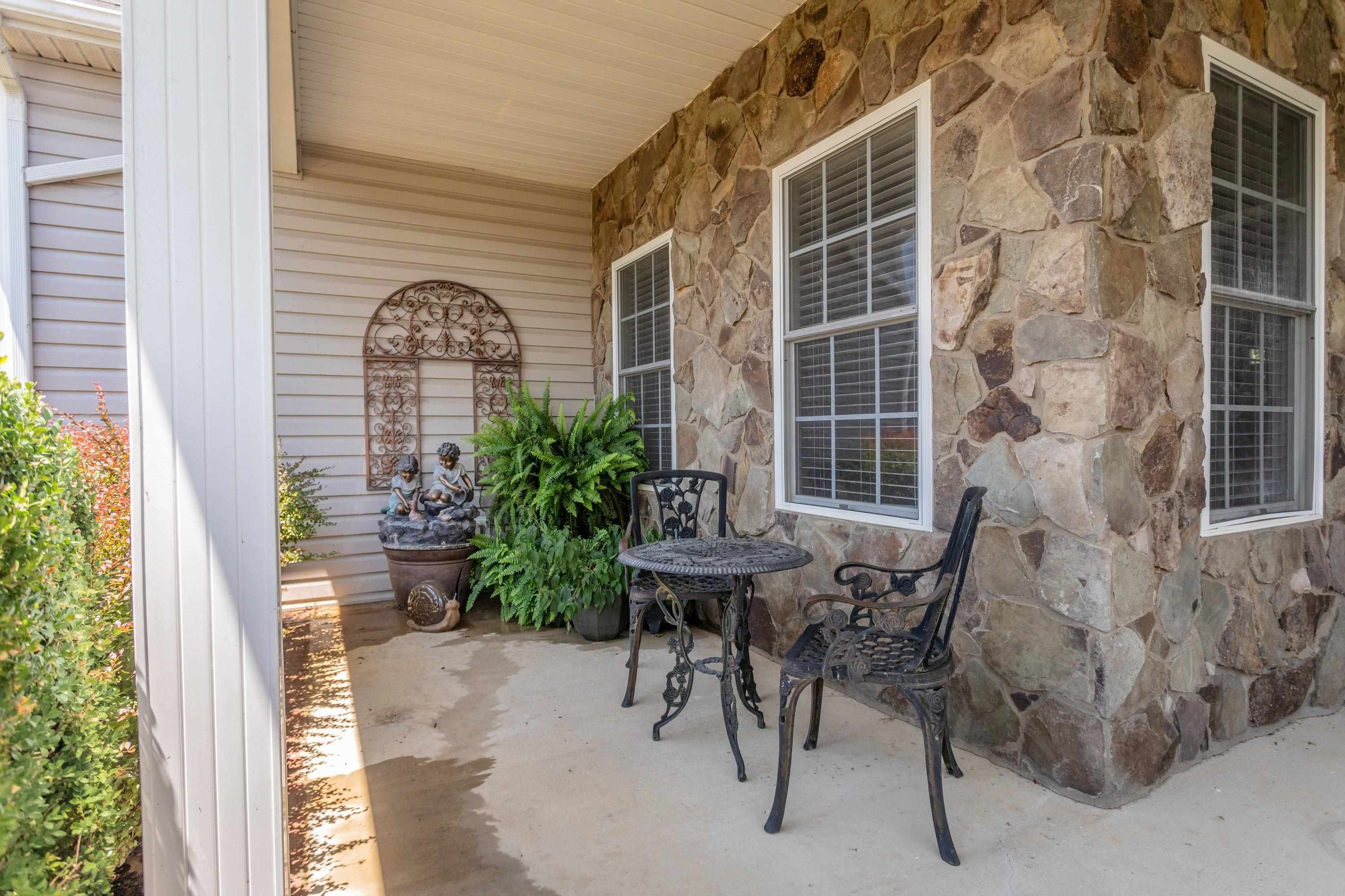242 KENSINGTON DR, ELKTON, Virginia 22827, 3 Bedrooms Bedrooms, ,3 BathroomsBathrooms,Residential,242 KENSINGTON DR,679695 MLS # 679695 242 KENSINGTON DR, ELKTON, Virginia 22827, 3 Bedrooms Bedrooms, ,3 BathroomsBathrooms,Residential,242 KENSINGTON DR,679695 MLS # 679695