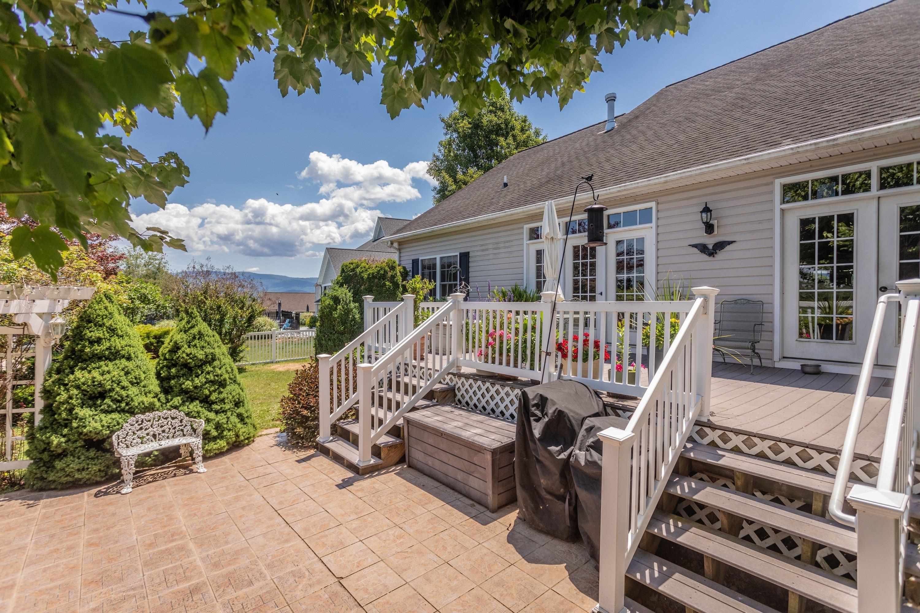 242 KENSINGTON DR, ELKTON, Virginia 22827, 3 Bedrooms Bedrooms, ,3 BathroomsBathrooms,Residential,242 KENSINGTON DR,679695 MLS # 679695 242 KENSINGTON DR, ELKTON, Virginia 22827, 3 Bedrooms Bedrooms, ,3 BathroomsBathrooms,Residential,242 KENSINGTON DR,679695 MLS # 679695