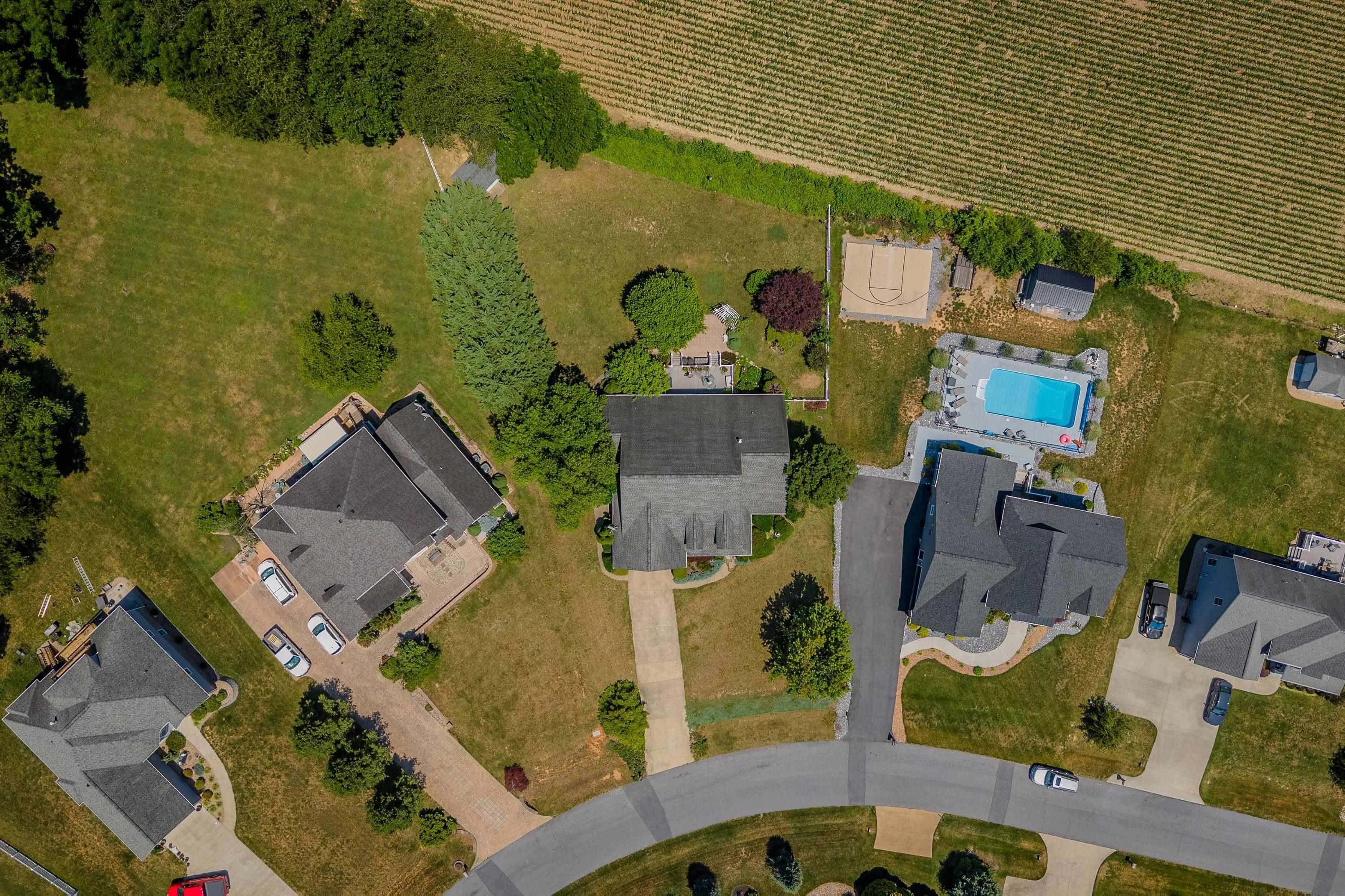 242 KENSINGTON DR, ELKTON, Virginia 22827, 3 Bedrooms Bedrooms, ,3 BathroomsBathrooms,Residential,242 KENSINGTON DR,679695 MLS # 679695 242 KENSINGTON DR, ELKTON, Virginia 22827, 3 Bedrooms Bedrooms, ,3 BathroomsBathrooms,Residential,242 KENSINGTON DR,679695 MLS # 679695