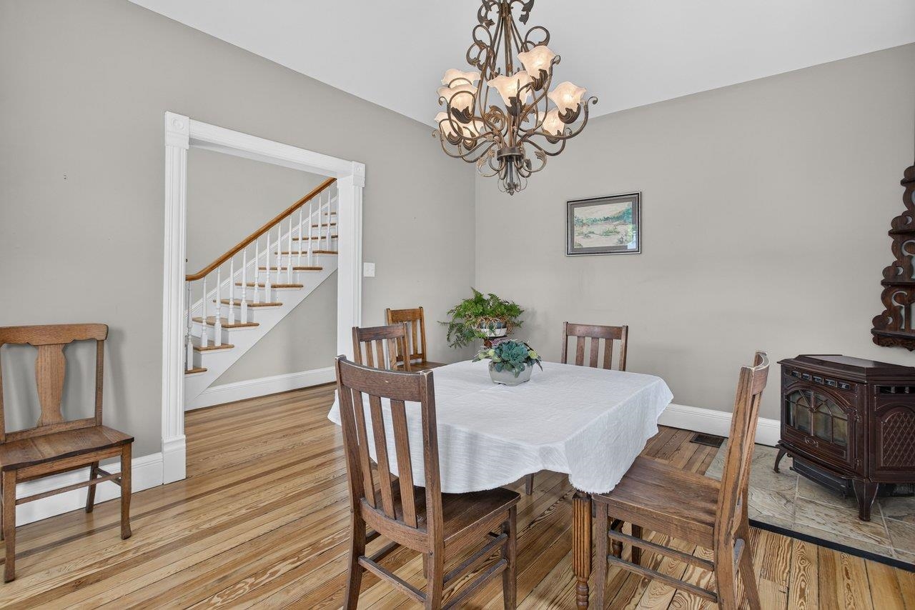308 BROAD ST, BRIDGEWATER, Virginia 22812, 3 Bedrooms Bedrooms, ,2 BathroomsBathrooms,Residential,308 BROAD ST,679696 MLS # 679696 308 BROAD ST, BRIDGEWATER, Virginia 22812, 3 Bedrooms Bedrooms, ,2 BathroomsBathrooms,Residential,308 BROAD ST,679696 MLS # 679696