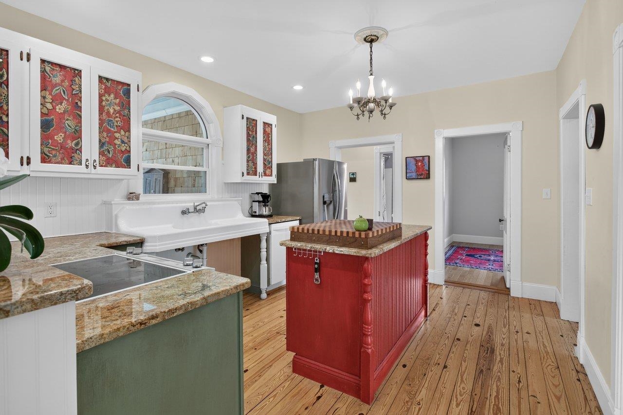 308 BROAD ST, BRIDGEWATER, Virginia 22812, 3 Bedrooms Bedrooms, ,2 BathroomsBathrooms,Residential,308 BROAD ST,679696 MLS # 679696 308 BROAD ST, BRIDGEWATER, Virginia 22812, 3 Bedrooms Bedrooms, ,2 BathroomsBathrooms,Residential,308 BROAD ST,679696 MLS # 679696