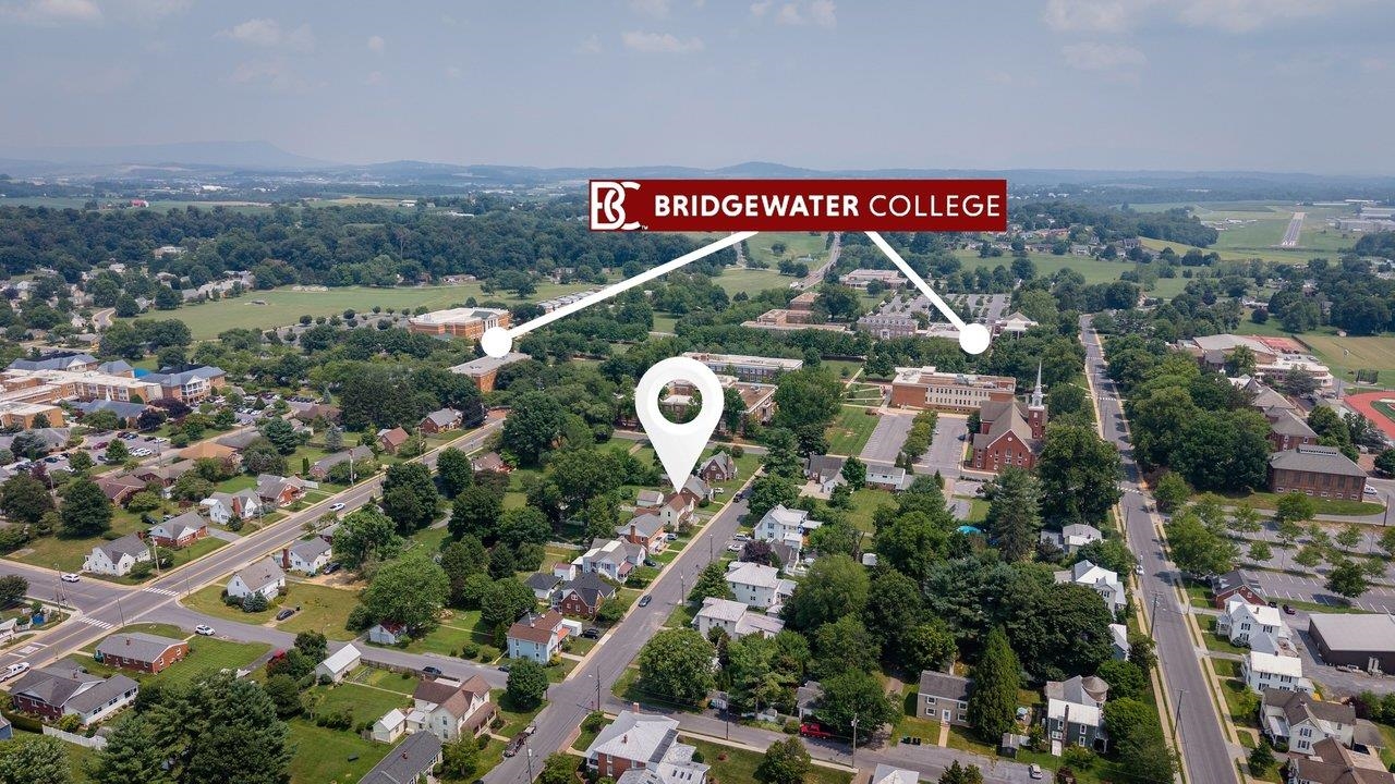 308 BROAD ST, BRIDGEWATER, Virginia 22812, 3 Bedrooms Bedrooms, ,2 BathroomsBathrooms,Residential,308 BROAD ST,679696 MLS # 679696 308 BROAD ST, BRIDGEWATER, Virginia 22812, 3 Bedrooms Bedrooms, ,2 BathroomsBathrooms,Residential,308 BROAD ST,679696 MLS # 679696