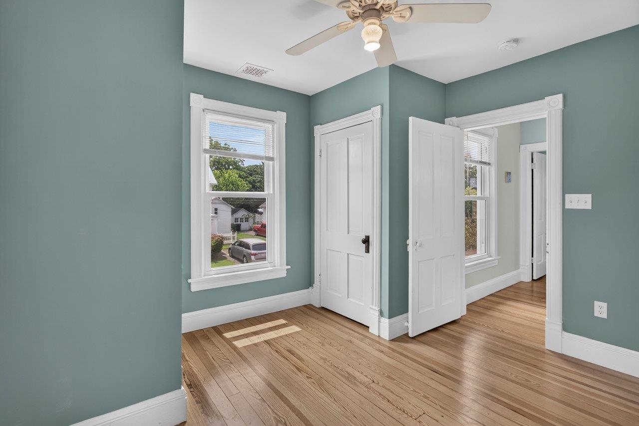 308 BROAD ST, BRIDGEWATER, Virginia 22812, 3 Bedrooms Bedrooms, ,2 BathroomsBathrooms,Residential,308 BROAD ST,679696 MLS # 679696 308 BROAD ST, BRIDGEWATER, Virginia 22812, 3 Bedrooms Bedrooms, ,2 BathroomsBathrooms,Residential,308 BROAD ST,679696 MLS # 679696