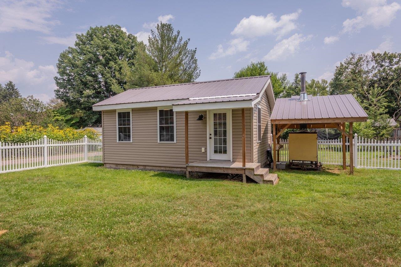 308 BROAD ST, BRIDGEWATER, Virginia 22812, 3 Bedrooms Bedrooms, ,2 BathroomsBathrooms,Residential,308 BROAD ST,679696 MLS # 679696 308 BROAD ST, BRIDGEWATER, Virginia 22812, 3 Bedrooms Bedrooms, ,2 BathroomsBathrooms,Residential,308 BROAD ST,679696 MLS # 679696