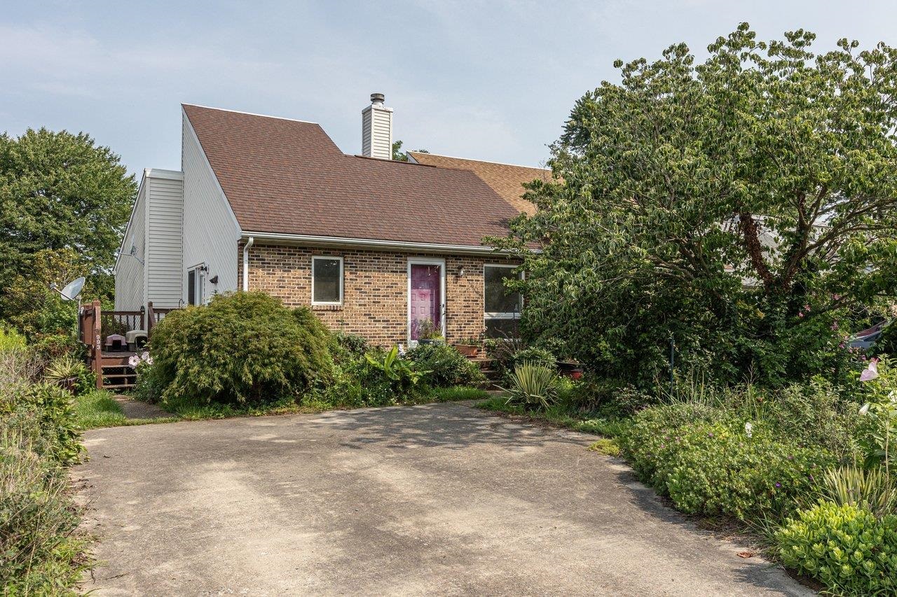 993 MISTY CT, ROCKINGHAM, Virginia 22801, 2 Bedrooms Bedrooms, ,1 BathroomBathrooms,Residential,993 MISTY CT,679697 MLS # 679697 993 MISTY CT, ROCKINGHAM, Virginia 22801, 2 Bedrooms Bedrooms, ,1 BathroomBathrooms,Residential,993 MISTY CT,679697 MLS # 679697