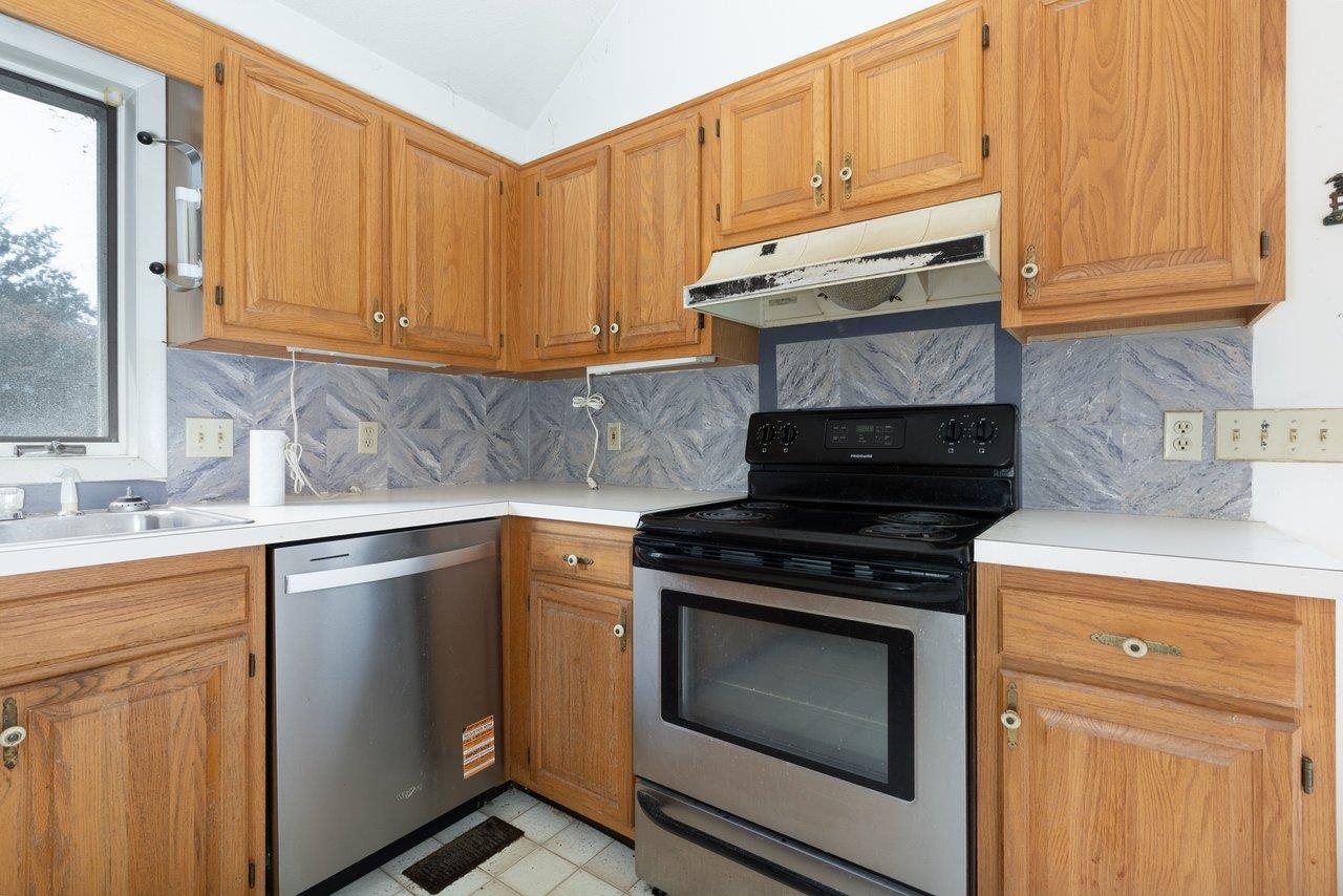 993 MISTY CT, ROCKINGHAM, Virginia 22801, 2 Bedrooms Bedrooms, ,1 BathroomBathrooms,Residential,993 MISTY CT,679697 MLS # 679697 993 MISTY CT, ROCKINGHAM, Virginia 22801, 2 Bedrooms Bedrooms, ,1 BathroomBathrooms,Residential,993 MISTY CT,679697 MLS # 679697