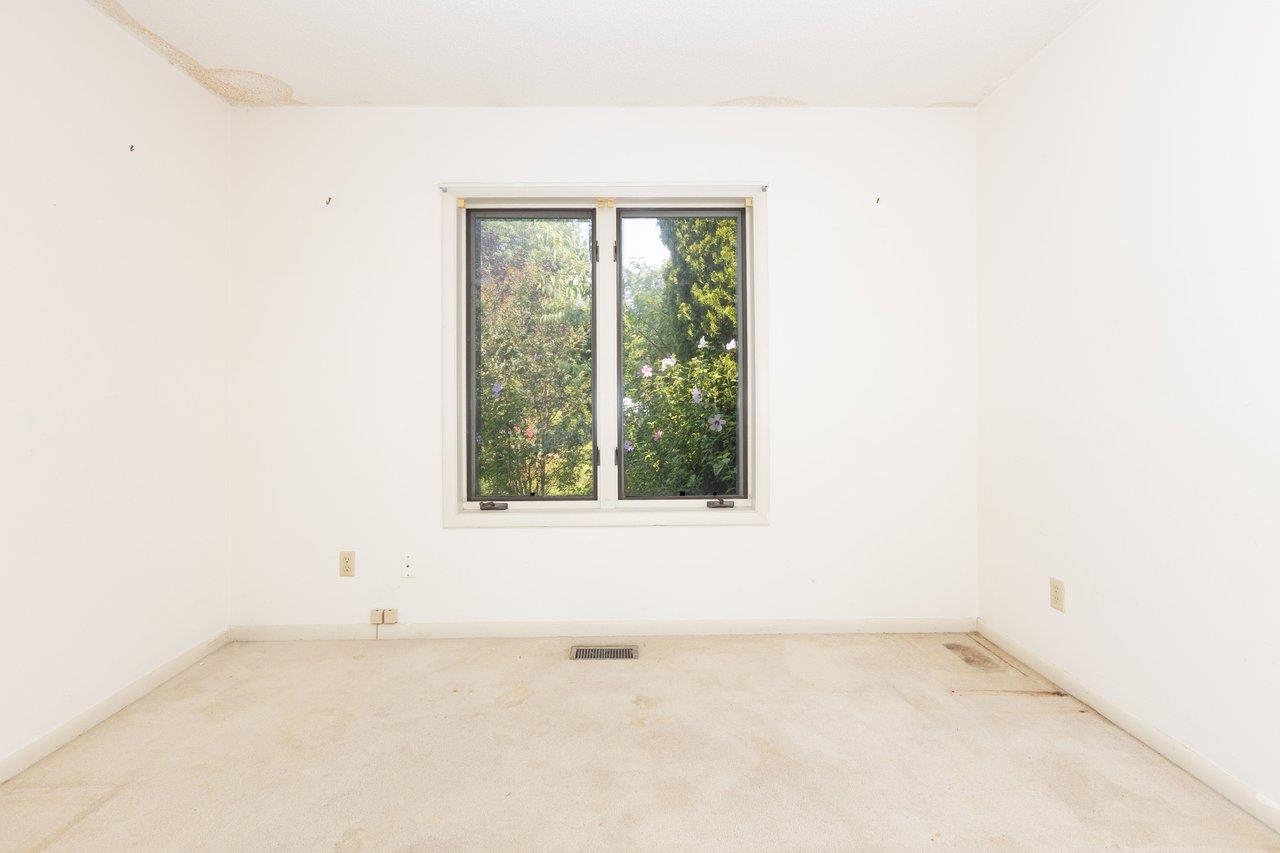 993 MISTY CT, ROCKINGHAM, Virginia 22801, 2 Bedrooms Bedrooms, ,1 BathroomBathrooms,Residential,993 MISTY CT,679697 MLS # 679697 993 MISTY CT, ROCKINGHAM, Virginia 22801, 2 Bedrooms Bedrooms, ,1 BathroomBathrooms,Residential,993 MISTY CT,679697 MLS # 679697