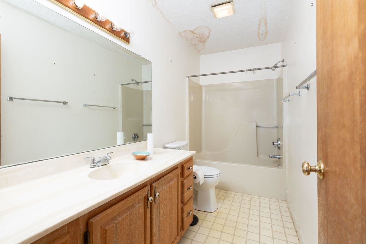 993 MISTY CT, ROCKINGHAM, Virginia 22801, 2 Bedrooms Bedrooms, ,1 BathroomBathrooms,Residential,993 MISTY CT,679697 MLS # 679697 993 MISTY CT, ROCKINGHAM, Virginia 22801, 2 Bedrooms Bedrooms, ,1 BathroomBathrooms,Residential,993 MISTY CT,679697 MLS # 679697