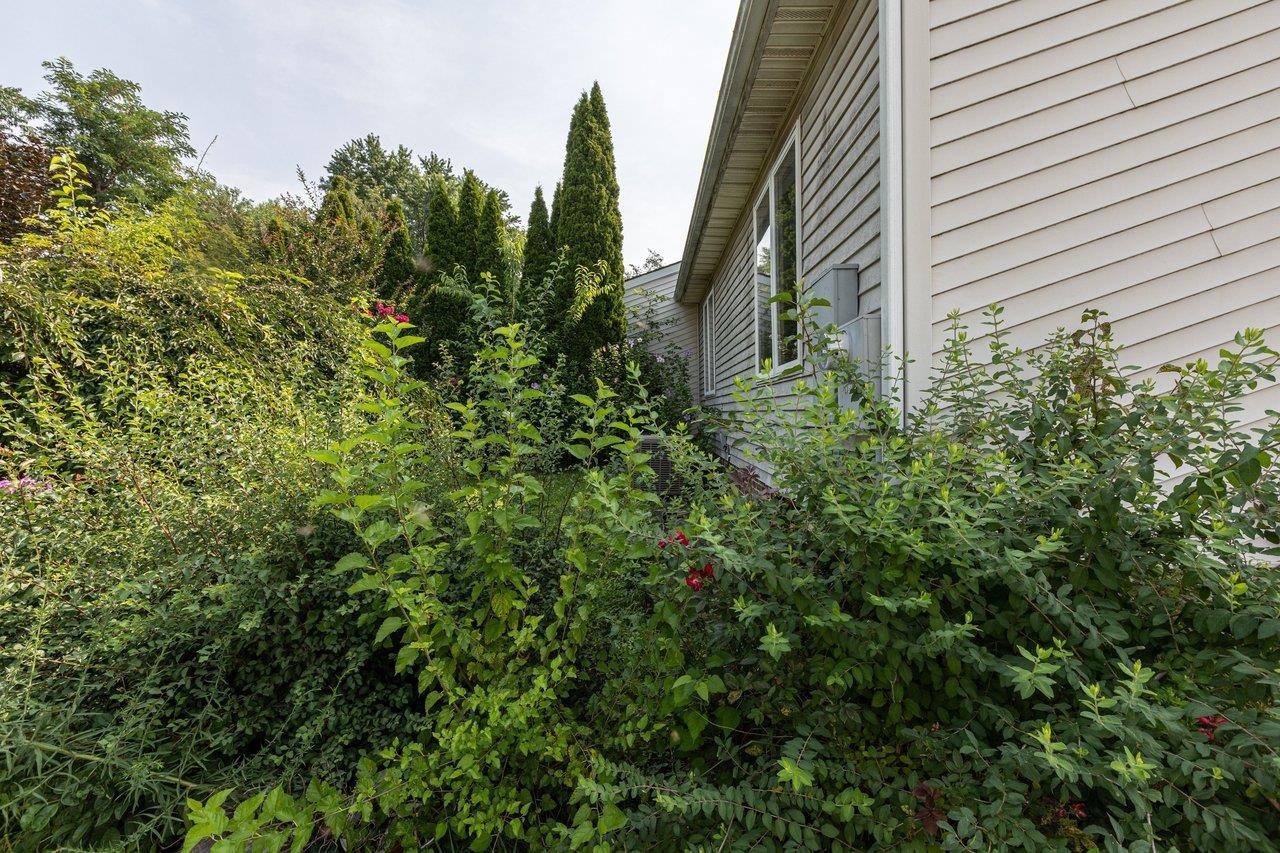 993 MISTY CT, ROCKINGHAM, Virginia 22801, 2 Bedrooms Bedrooms, ,1 BathroomBathrooms,Residential,993 MISTY CT,679697 MLS # 679697 993 MISTY CT, ROCKINGHAM, Virginia 22801, 2 Bedrooms Bedrooms, ,1 BathroomBathrooms,Residential,993 MISTY CT,679697 MLS # 679697