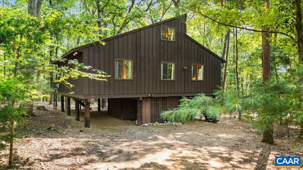 177 KAYLOR CIR, MCGAHEYSVILLE, Virginia 22840, 3 Bedrooms Bedrooms, ,2 BathroomsBathrooms,Residential,Chalet,177 KAYLOR CIR,679698 MLS # 679698 177 KAYLOR CIR, MCGAHEYSVILLE, Virginia 22840, 3 Bedrooms Bedrooms, ,2 BathroomsBathrooms,Residential,Chalet,177 KAYLOR CIR,679698 MLS # 679698
