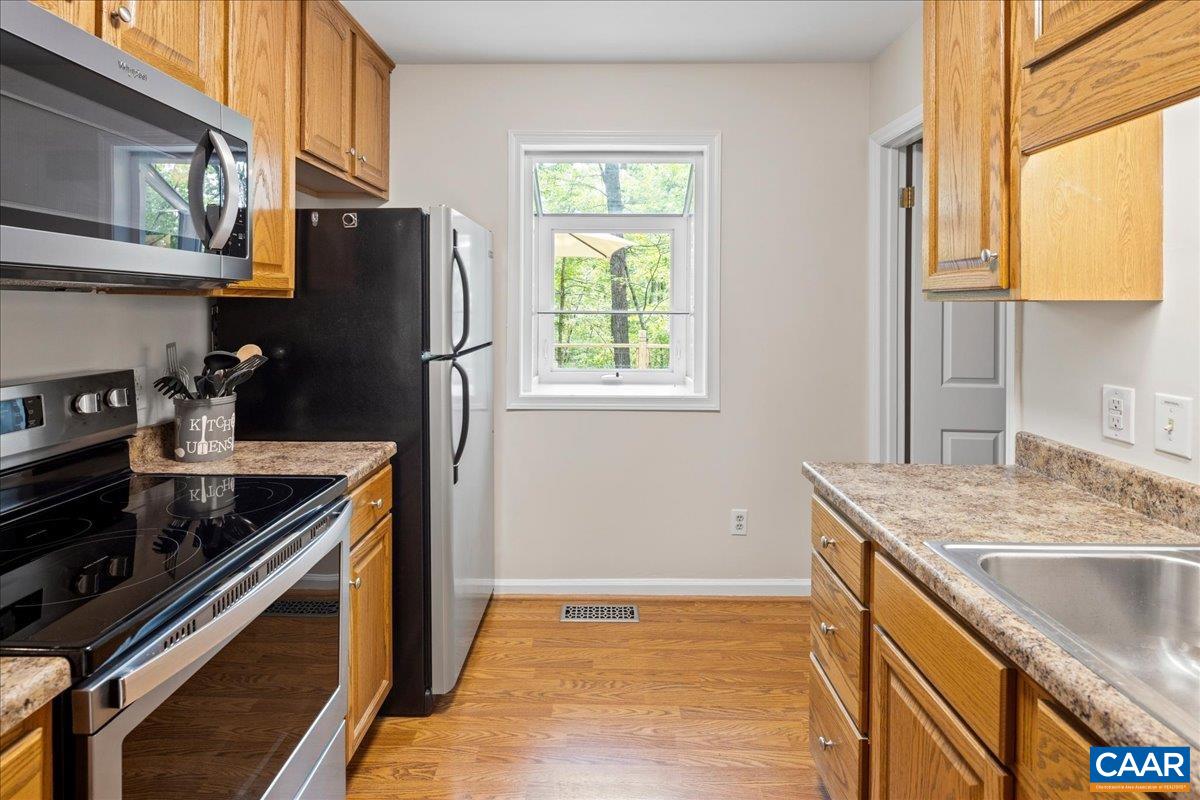 2514 HOPKINS DR, MCGAHEYSVILLE, Virginia 22840, 3 Bedrooms Bedrooms, ,2 BathroomsBathrooms,Residential,Ranch,2514 HOPKINS DR,679699 MLS # 679699 2514 HOPKINS DR, MCGAHEYSVILLE, Virginia 22840, 3 Bedrooms Bedrooms, ,2 BathroomsBathrooms,Residential,Ranch,2514 HOPKINS DR,679699 MLS # 679699