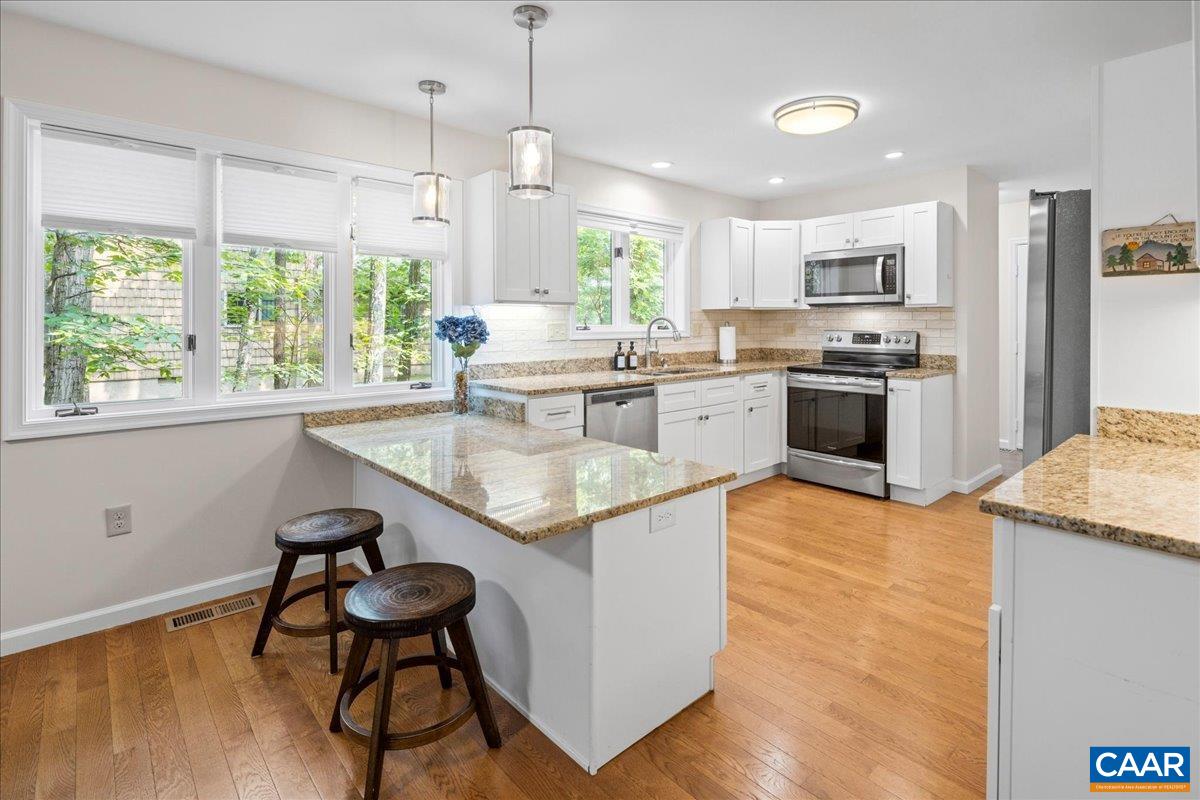 2715 LANIER LN, MCGAHEYSVILLE, Virginia 22840, 3 Bedrooms Bedrooms, ,2 BathroomsBathrooms,Residential,Contemporary,2715 LANIER LN,679701 MLS # 679701 2715 LANIER LN, MCGAHEYSVILLE, Virginia 22840, 3 Bedrooms Bedrooms, ,2 BathroomsBathrooms,Residential,Contemporary,2715 LANIER LN,679701 MLS # 679701
