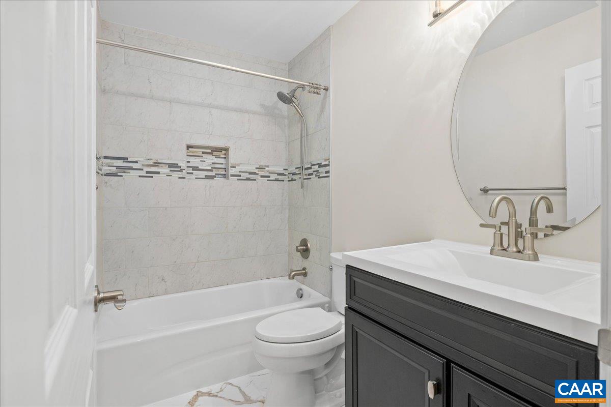2715 LANIER LN, MCGAHEYSVILLE, Virginia 22840, 3 Bedrooms Bedrooms, ,2 BathroomsBathrooms,Residential,Contemporary,2715 LANIER LN,679701 MLS # 679701 2715 LANIER LN, MCGAHEYSVILLE, Virginia 22840, 3 Bedrooms Bedrooms, ,2 BathroomsBathrooms,Residential,Contemporary,2715 LANIER LN,679701 MLS # 679701