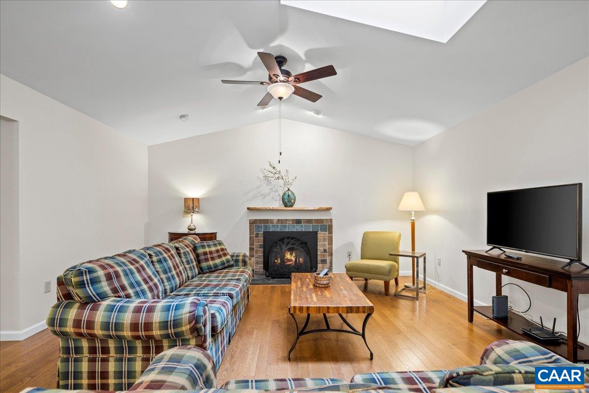 2715 LANIER LN, MCGAHEYSVILLE, Virginia 22840, 3 Bedrooms Bedrooms, ,2 BathroomsBathrooms,Residential,Contemporary,2715 LANIER LN,679701 MLS # 679701 2715 LANIER LN, MCGAHEYSVILLE, Virginia 22840, 3 Bedrooms Bedrooms, ,2 BathroomsBathrooms,Residential,Contemporary,2715 LANIER LN,679701 MLS # 679701