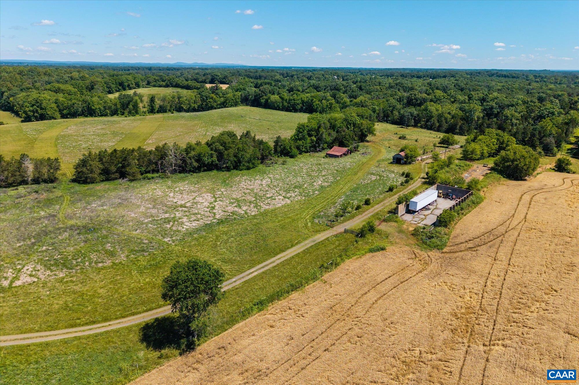 Block 4700 MIDLAND RD, MIDLAND, Virginia 22728, ,Farm,FARMLAND ON MIDLAND ROAD,Block 4700 MIDLAND RD,679724 MLS # 679724