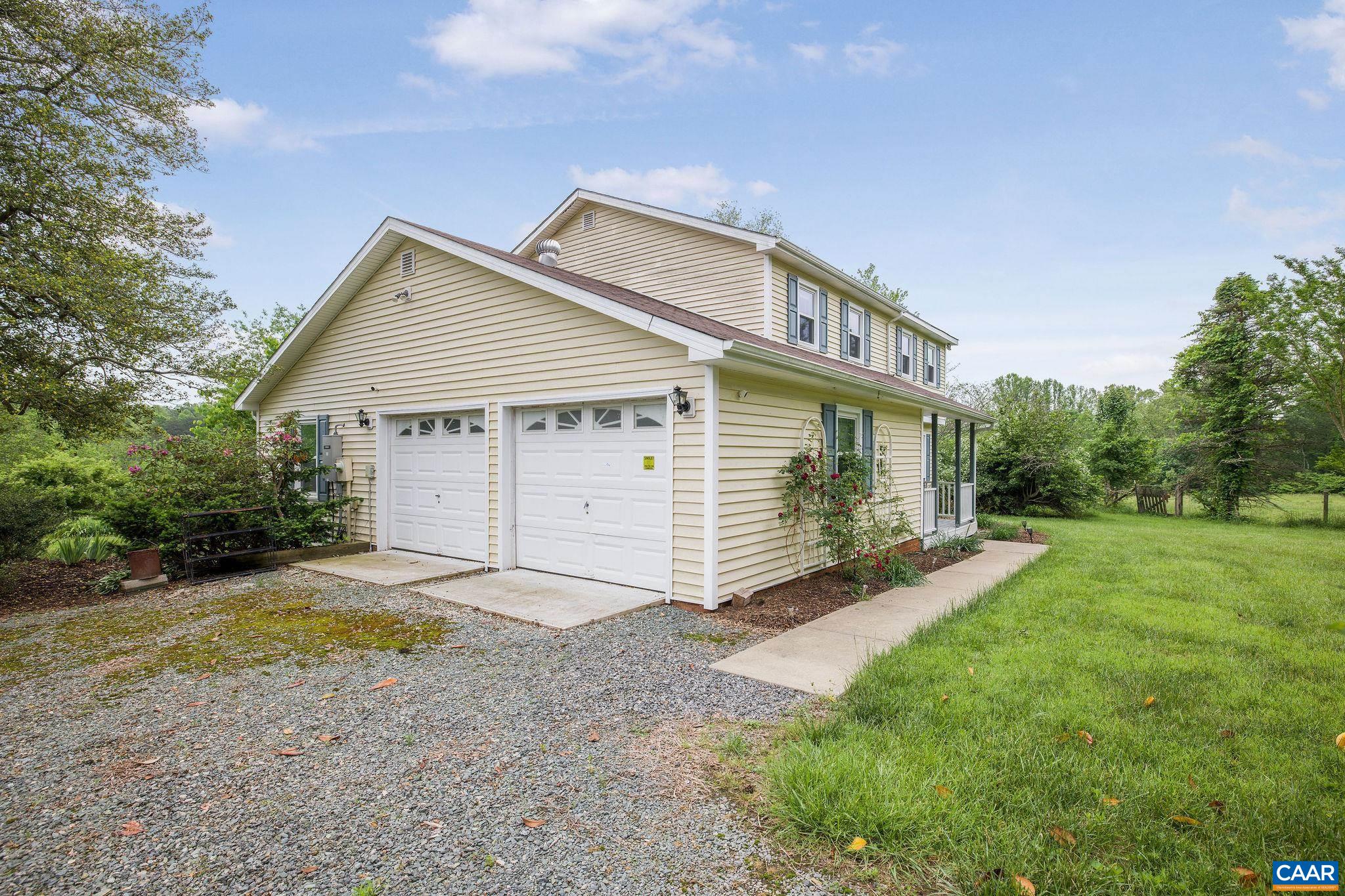 1701 HARRINGTON RD, GORDONSVILLE, Virginia 22942, 3 Bedrooms Bedrooms, ,2 BathroomsBathrooms,Residential,Beaver Run Farm,1701 HARRINGTON RD,679703 MLS # 679703 1701 HARRINGTON RD, GORDONSVILLE, Virginia 22942, 3 Bedrooms Bedrooms, ,2 BathroomsBathrooms,Residential,Beaver Run Farm,1701 HARRINGTON RD,679703 MLS # 679703