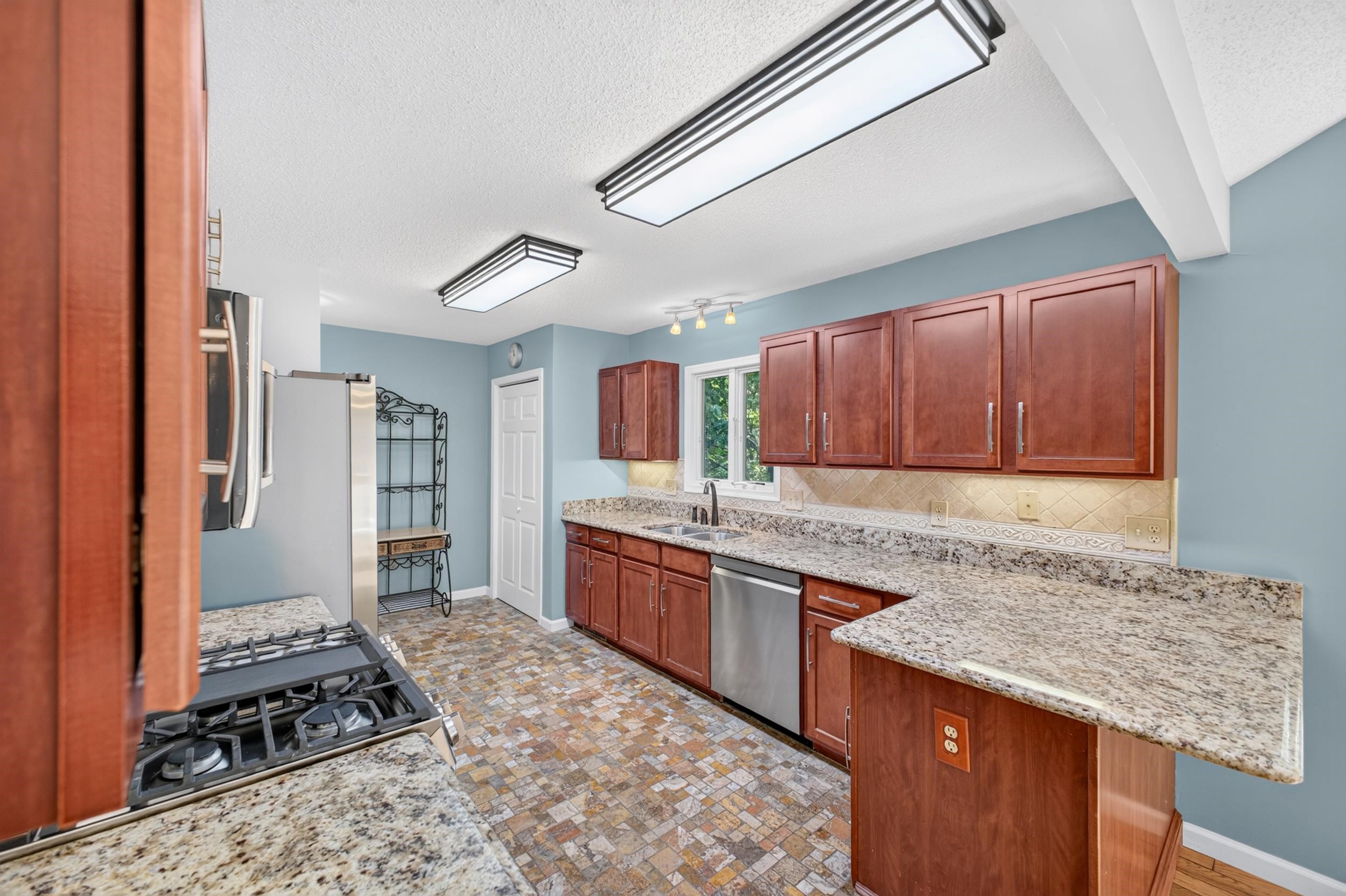 258 TURKEY DR, MCGAHEYSVILLE, Virginia 22840, 6 Bedrooms Bedrooms, ,4 BathroomsBathrooms,Residential,258 TURKEY DR,679710 MLS # 679710 258 TURKEY DR, MCGAHEYSVILLE, Virginia 22840, 6 Bedrooms Bedrooms, ,4 BathroomsBathrooms,Residential,258 TURKEY DR,679710 MLS # 679710