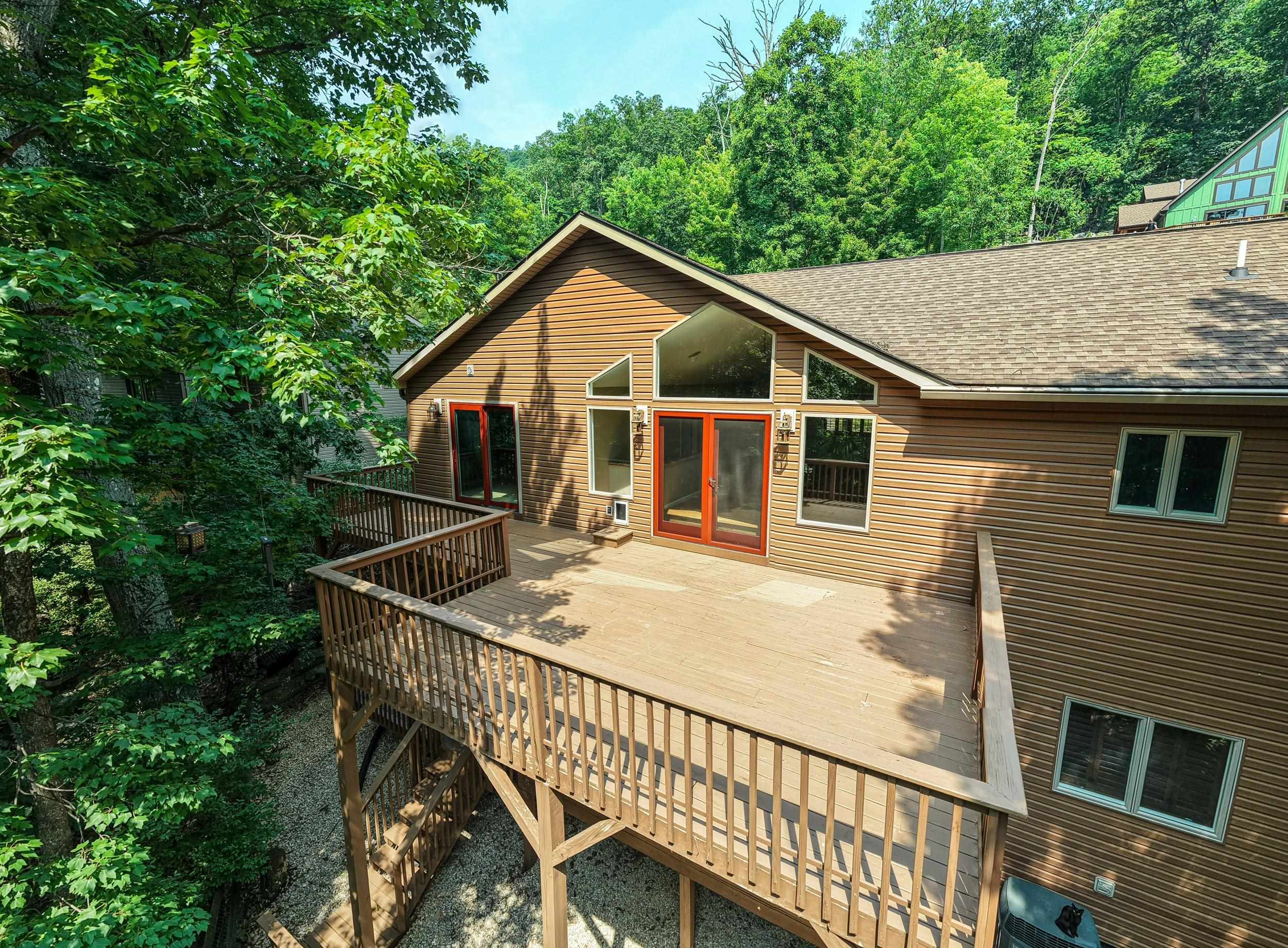 258 TURKEY DR, MCGAHEYSVILLE, Virginia 22840, 6 Bedrooms Bedrooms, ,4 BathroomsBathrooms,Residential,258 TURKEY DR,679710 MLS # 679710 258 TURKEY DR, MCGAHEYSVILLE, Virginia 22840, 6 Bedrooms Bedrooms, ,4 BathroomsBathrooms,Residential,258 TURKEY DR,679710 MLS # 679710
