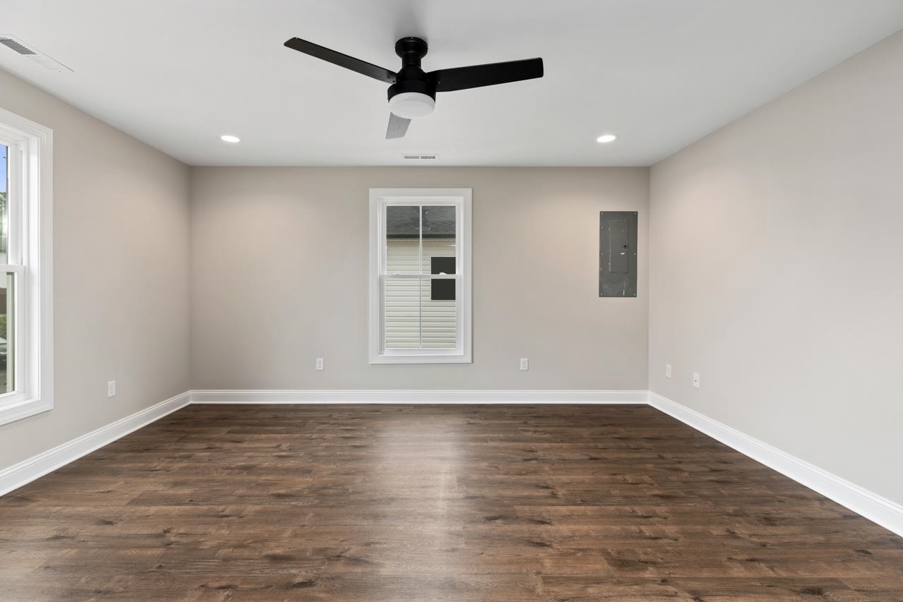 588 N DELPHINE AVE, WAYNESBORO, Virginia 22980, 3 Bedrooms Bedrooms, ,2 BathroomsBathrooms,Residential,588 N DELPHINE AVE,679715 MLS # 679715 588 N DELPHINE AVE, WAYNESBORO, Virginia 22980, 3 Bedrooms Bedrooms, ,2 BathroomsBathrooms,Residential,588 N DELPHINE AVE,679715 MLS # 679715