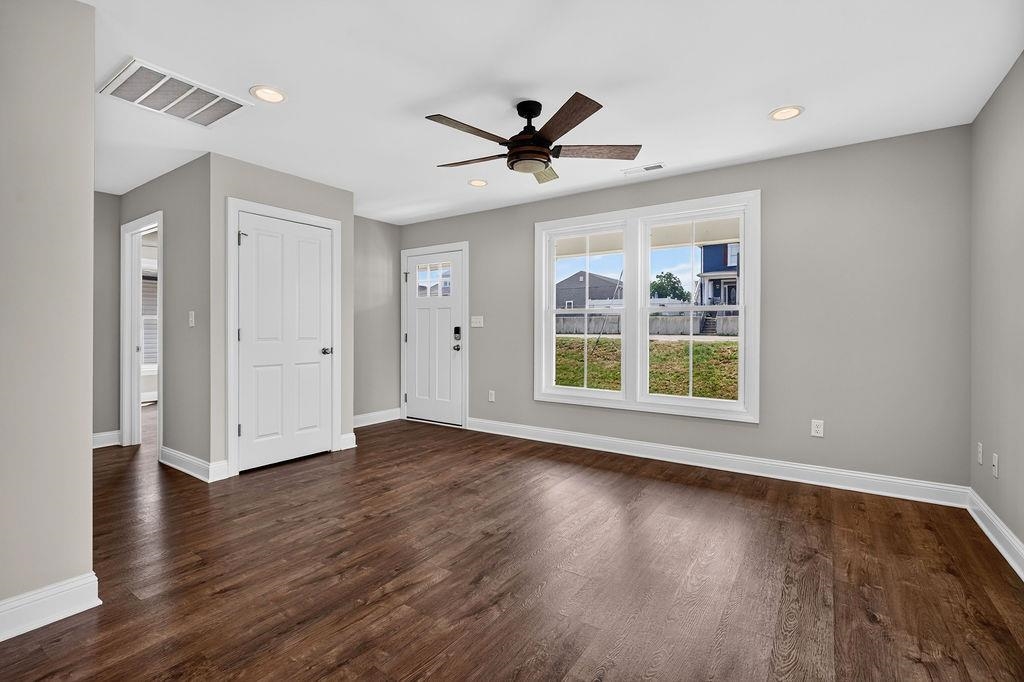 588 N DELPHINE AVE, WAYNESBORO, Virginia 22980, 3 Bedrooms Bedrooms, ,2 BathroomsBathrooms,Residential,588 N DELPHINE AVE,679715 MLS # 679715 588 N DELPHINE AVE, WAYNESBORO, Virginia 22980, 3 Bedrooms Bedrooms, ,2 BathroomsBathrooms,Residential,588 N DELPHINE AVE,679715 MLS # 679715