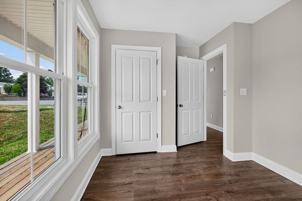 588 N DELPHINE AVE, WAYNESBORO, Virginia 22980, 3 Bedrooms Bedrooms, ,2 BathroomsBathrooms,Residential,588 N DELPHINE AVE,679715 MLS # 679715 588 N DELPHINE AVE, WAYNESBORO, Virginia 22980, 3 Bedrooms Bedrooms, ,2 BathroomsBathrooms,Residential,588 N DELPHINE AVE,679715 MLS # 679715
