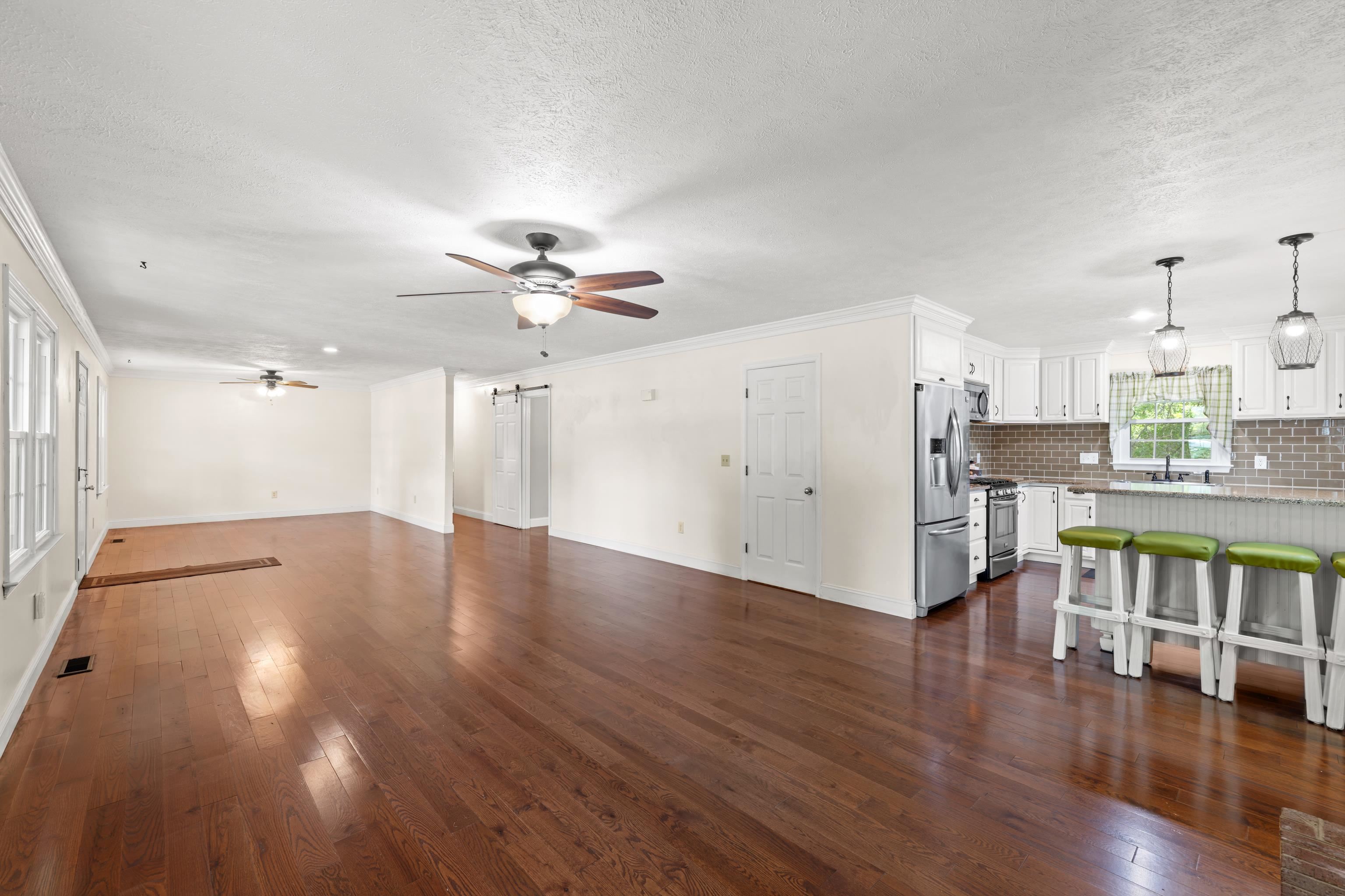 14 LOCH DR, STAUNTON, Virginia 24401, 3 Bedrooms Bedrooms, ,2 BathroomsBathrooms,Residential,14 LOCH DR,679716 MLS # 679716