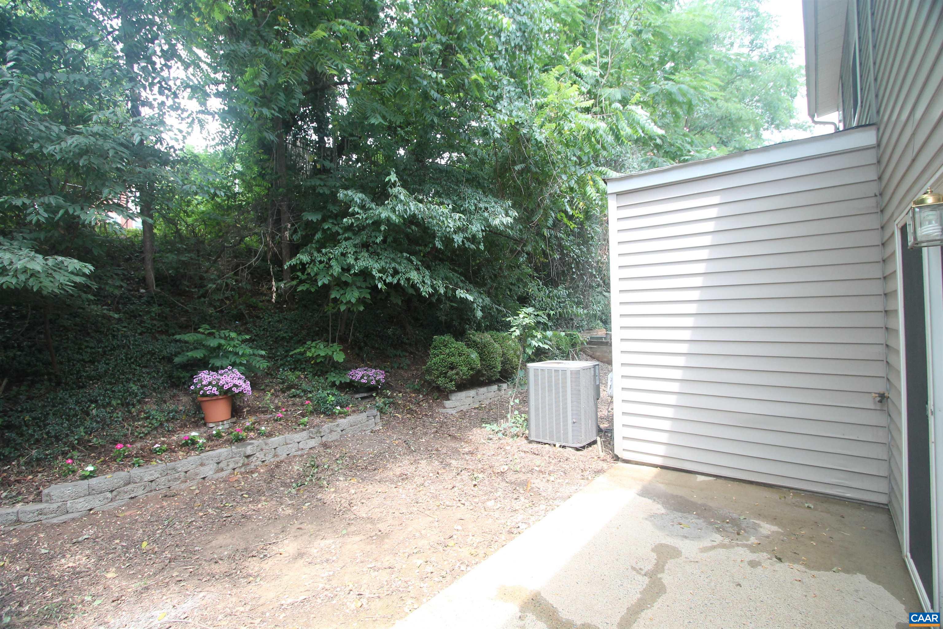 113 WATERBURY CT, CHARLOTTESVILLE, Virginia 22902, 3 Bedrooms Bedrooms, ,1 BathroomBathrooms,Residential,113 WATERBURY CT,679720 MLS # 679720